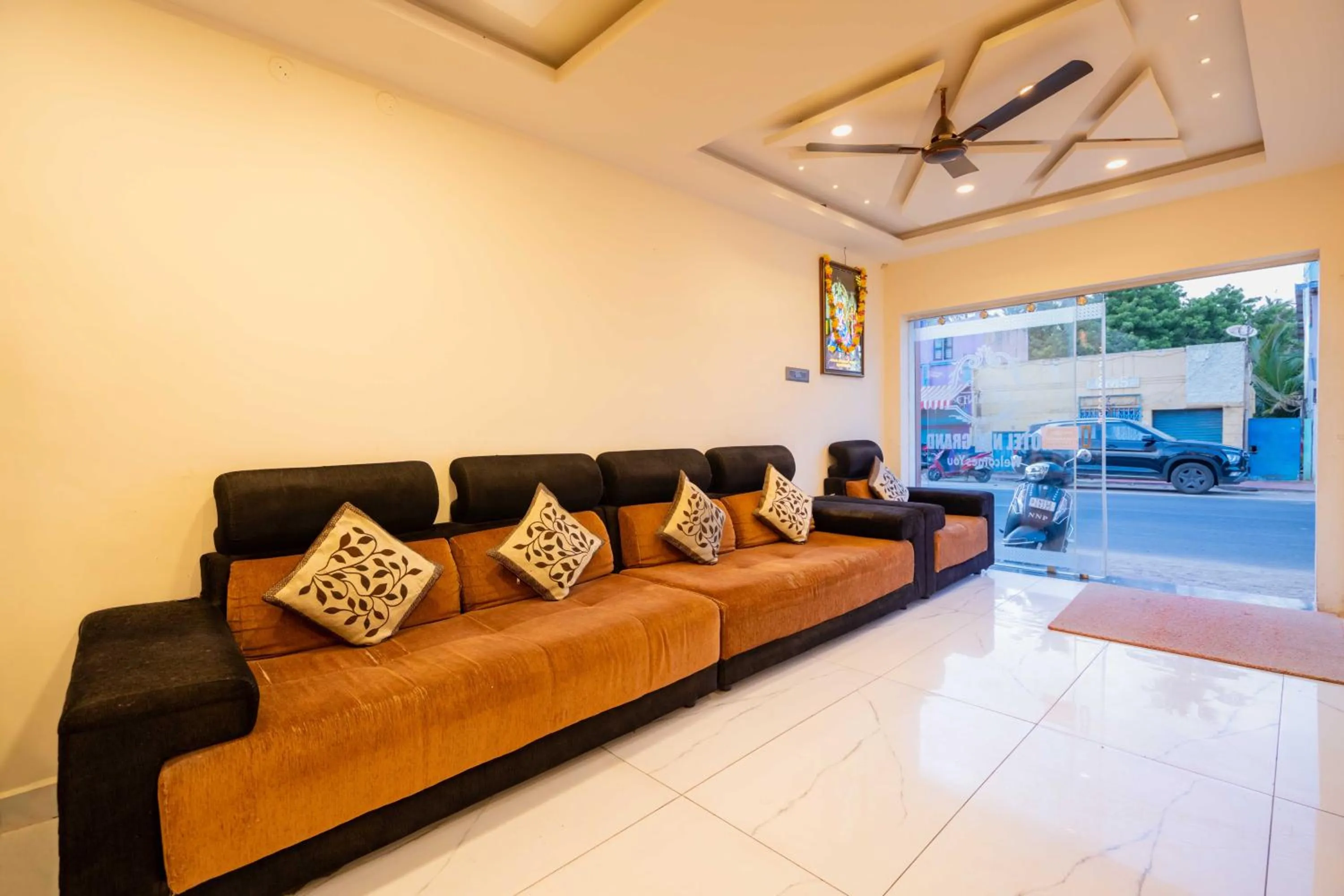 Seating area in HOTEL NNP GRAND Rameswaram