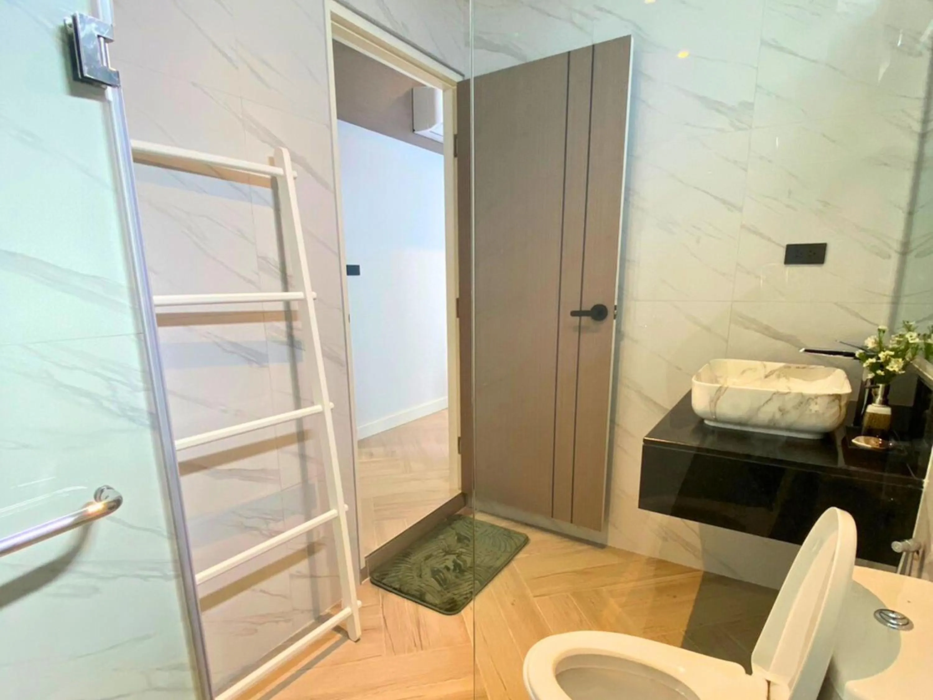 Shower in Sand Dance Hotel