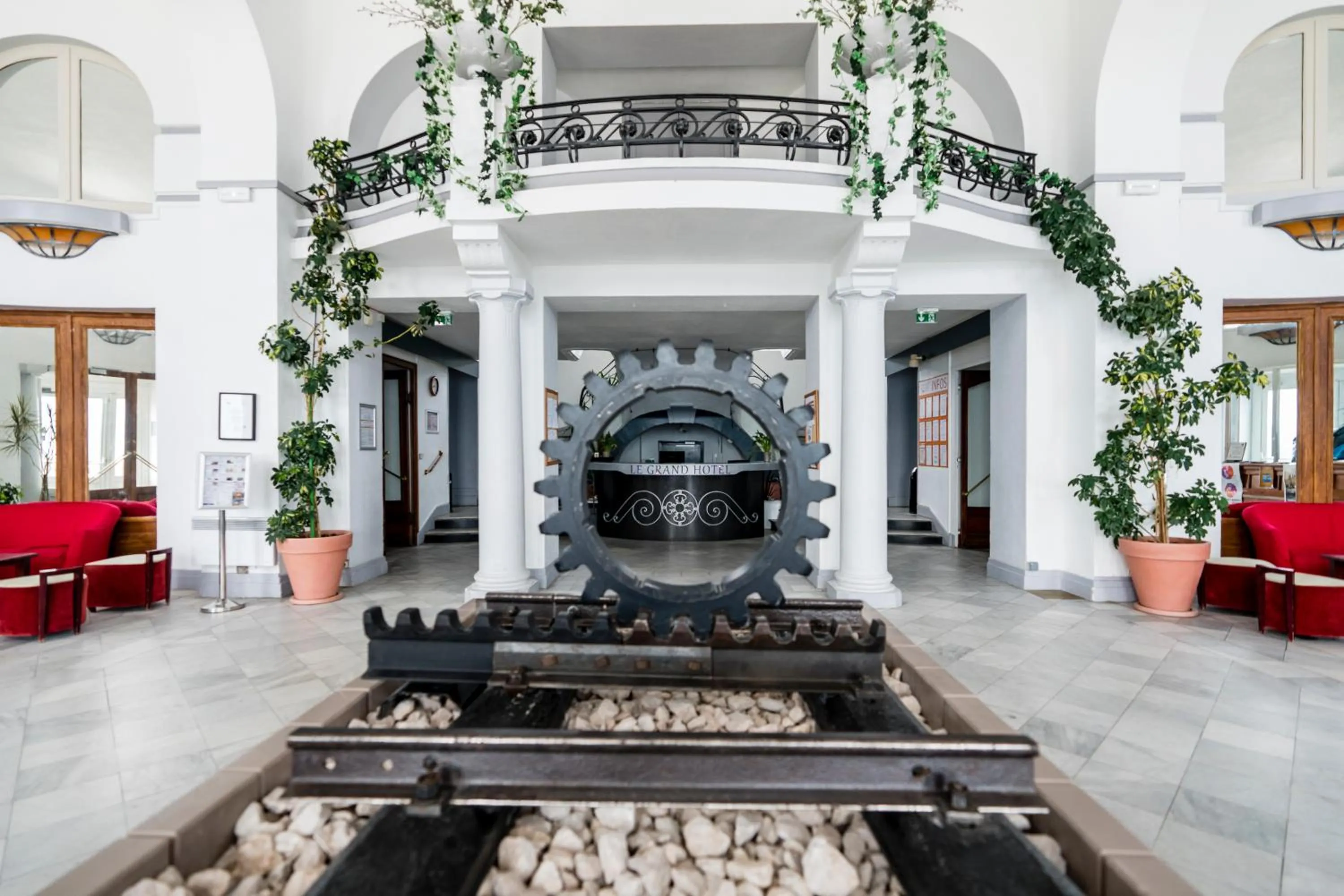 Lobby or reception in Villages Clubs du Soleil - SUPERBAGNERES