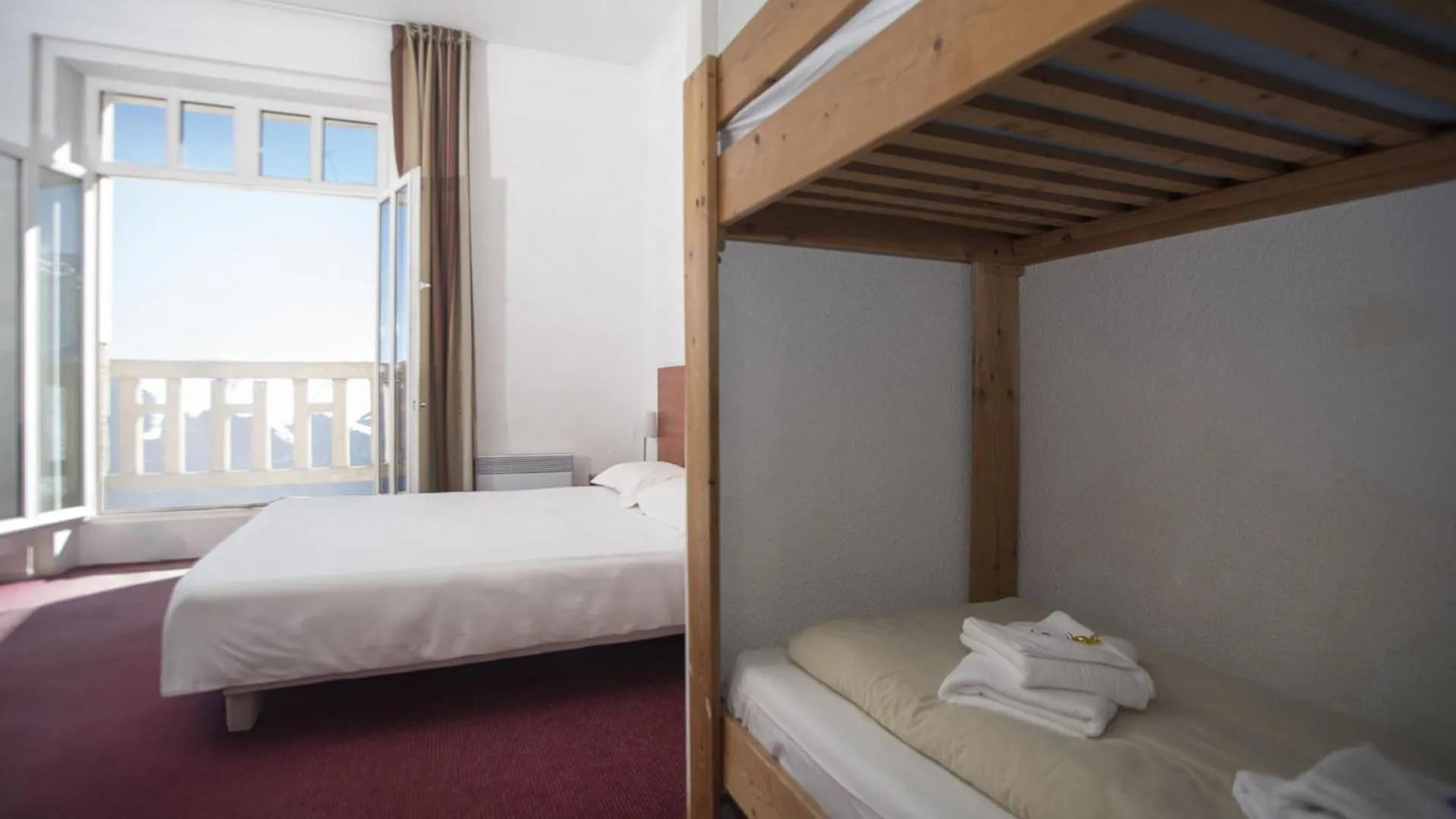 Bed in Villages Clubs du Soleil - SUPERBAGNERES