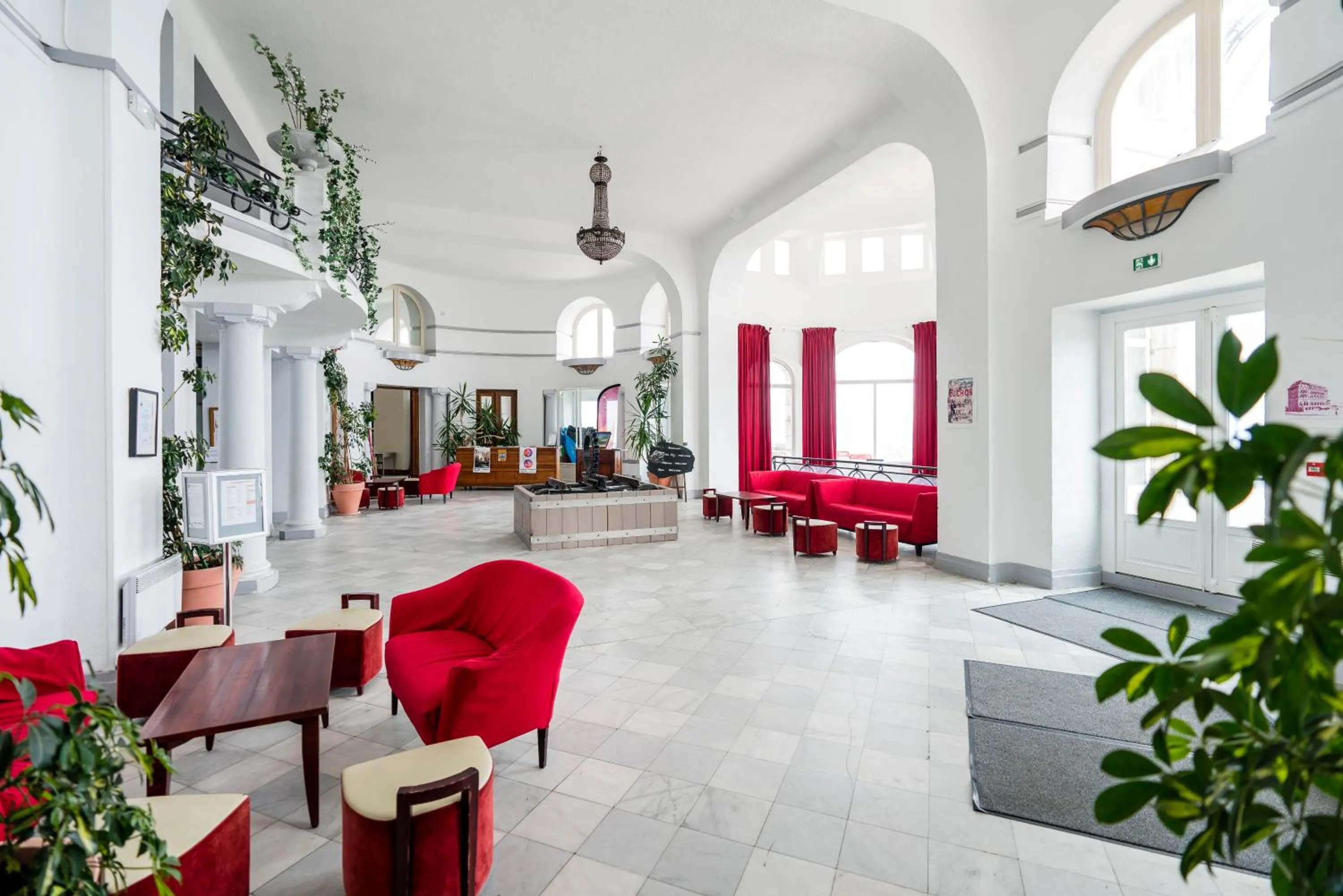 Lobby or reception in Villages Clubs du Soleil - SUPERBAGNERES