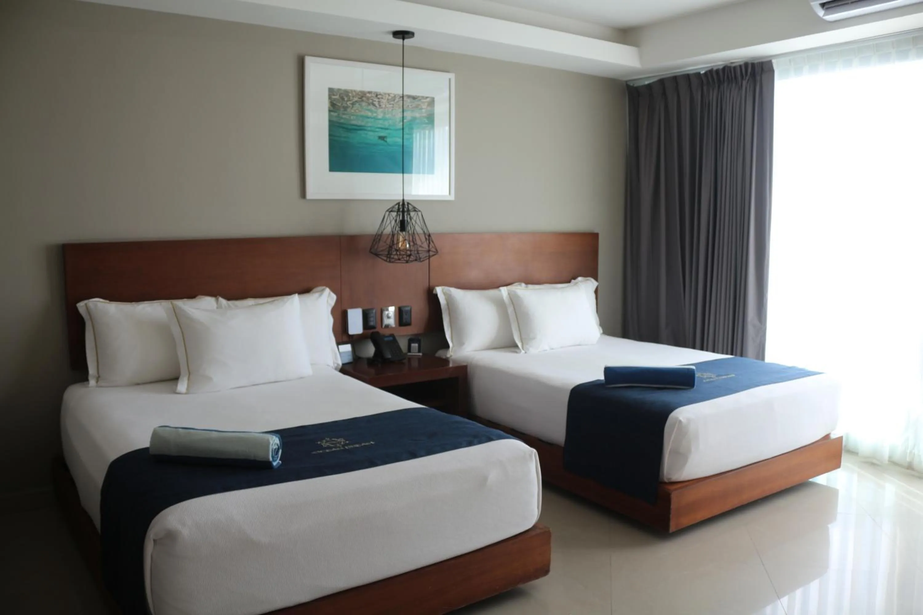 Bedroom, Bed in Ocean Dream Cancun by GuruHotel