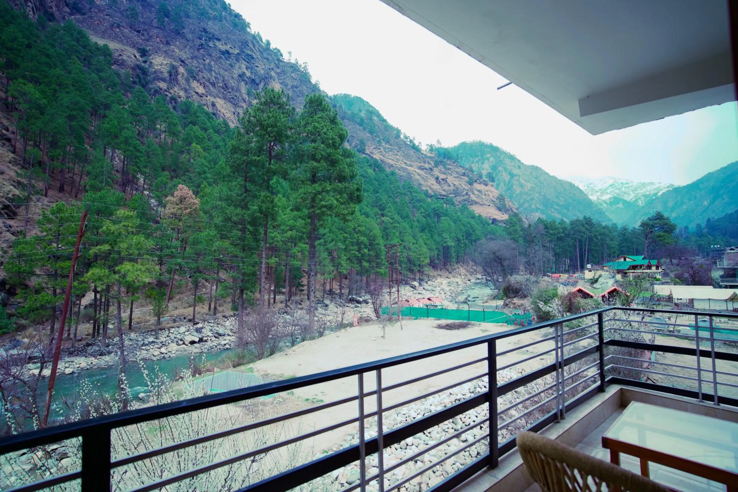 Balcony/Terrace in Hotel Mid Orchard Kasol -River Side