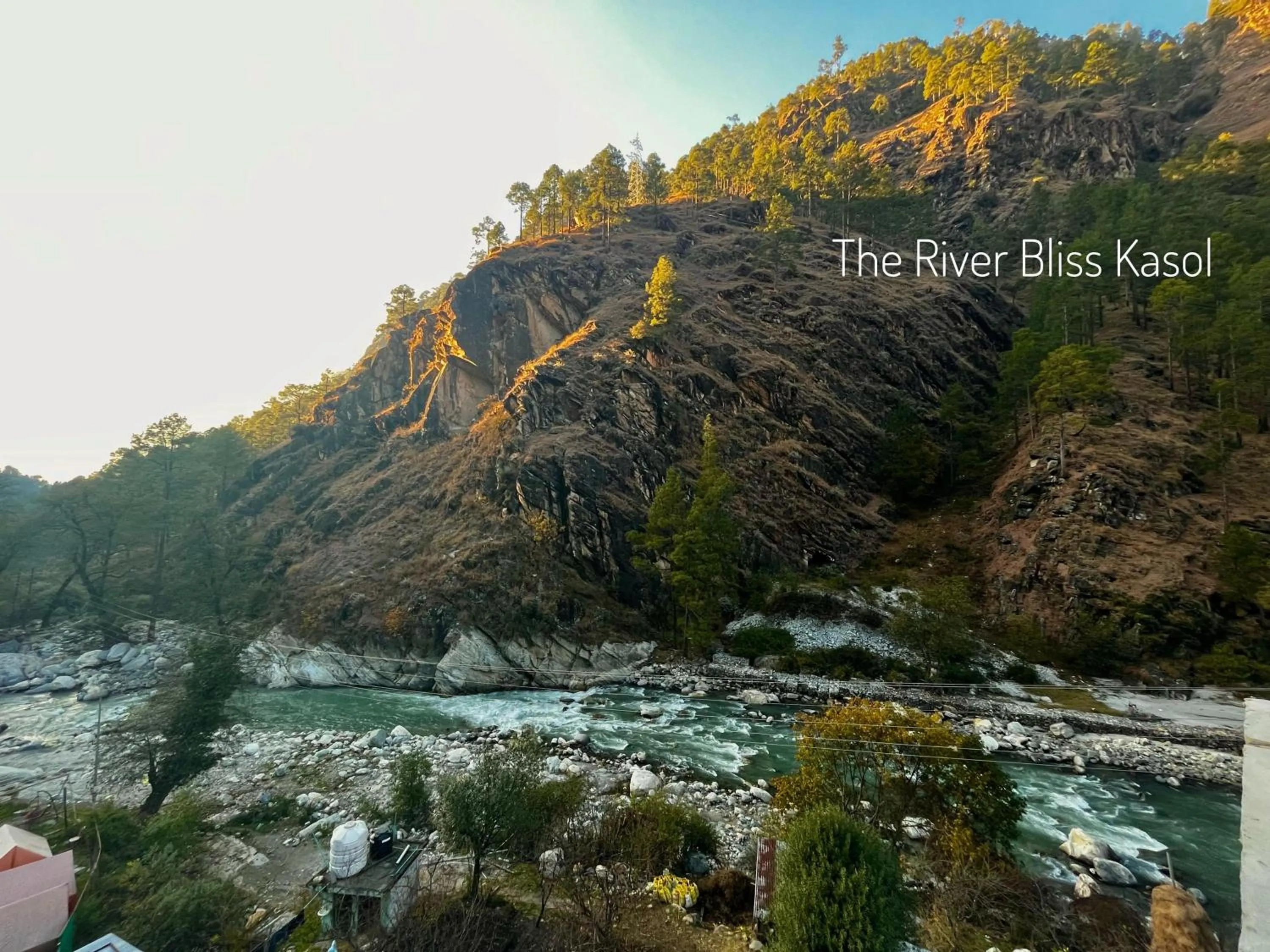 Day in Hotel Mid Orchard Kasol -River Side