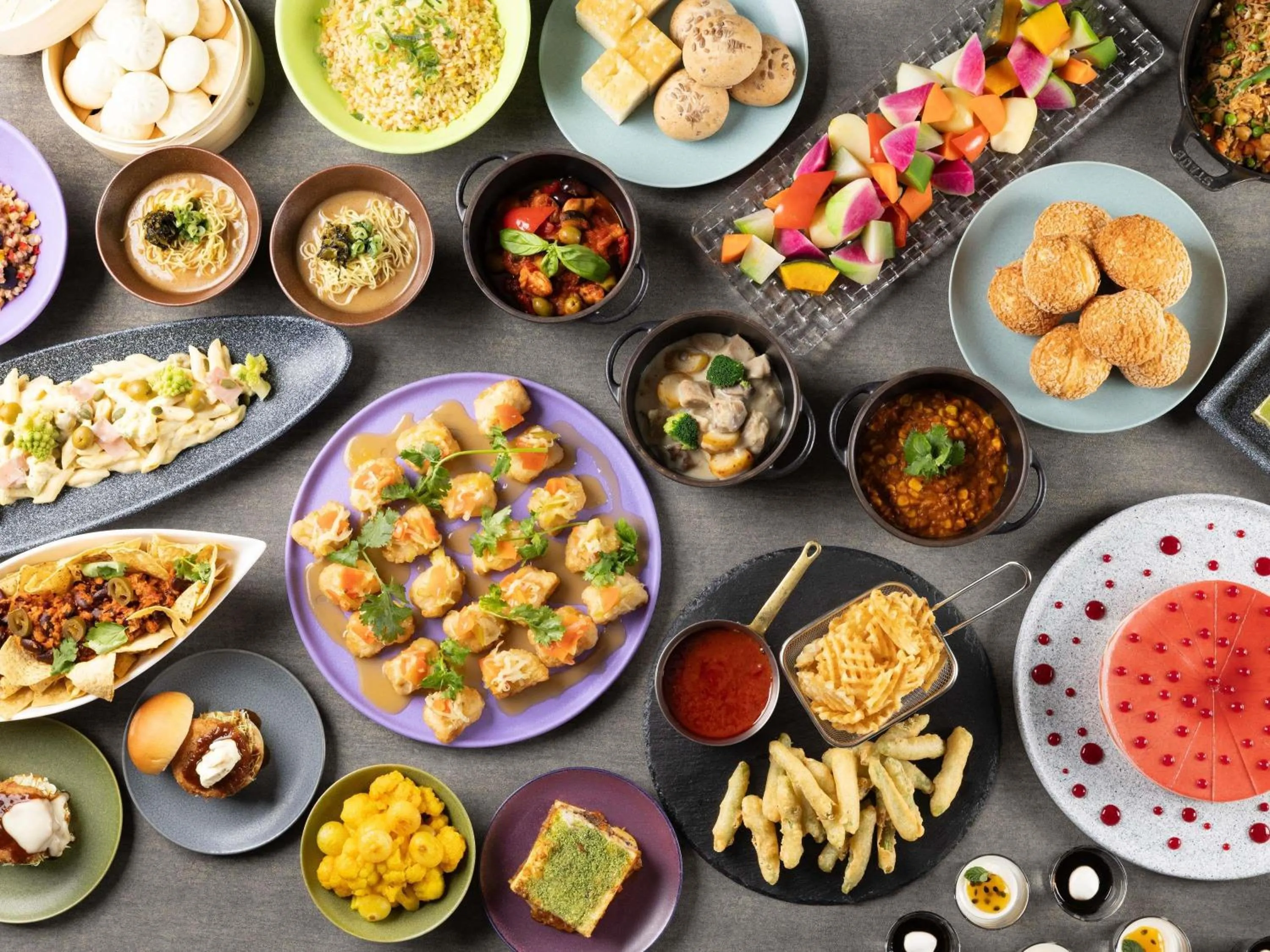 Restaurant/places to eat in Mercure Kochi Tosa Resort & Spa