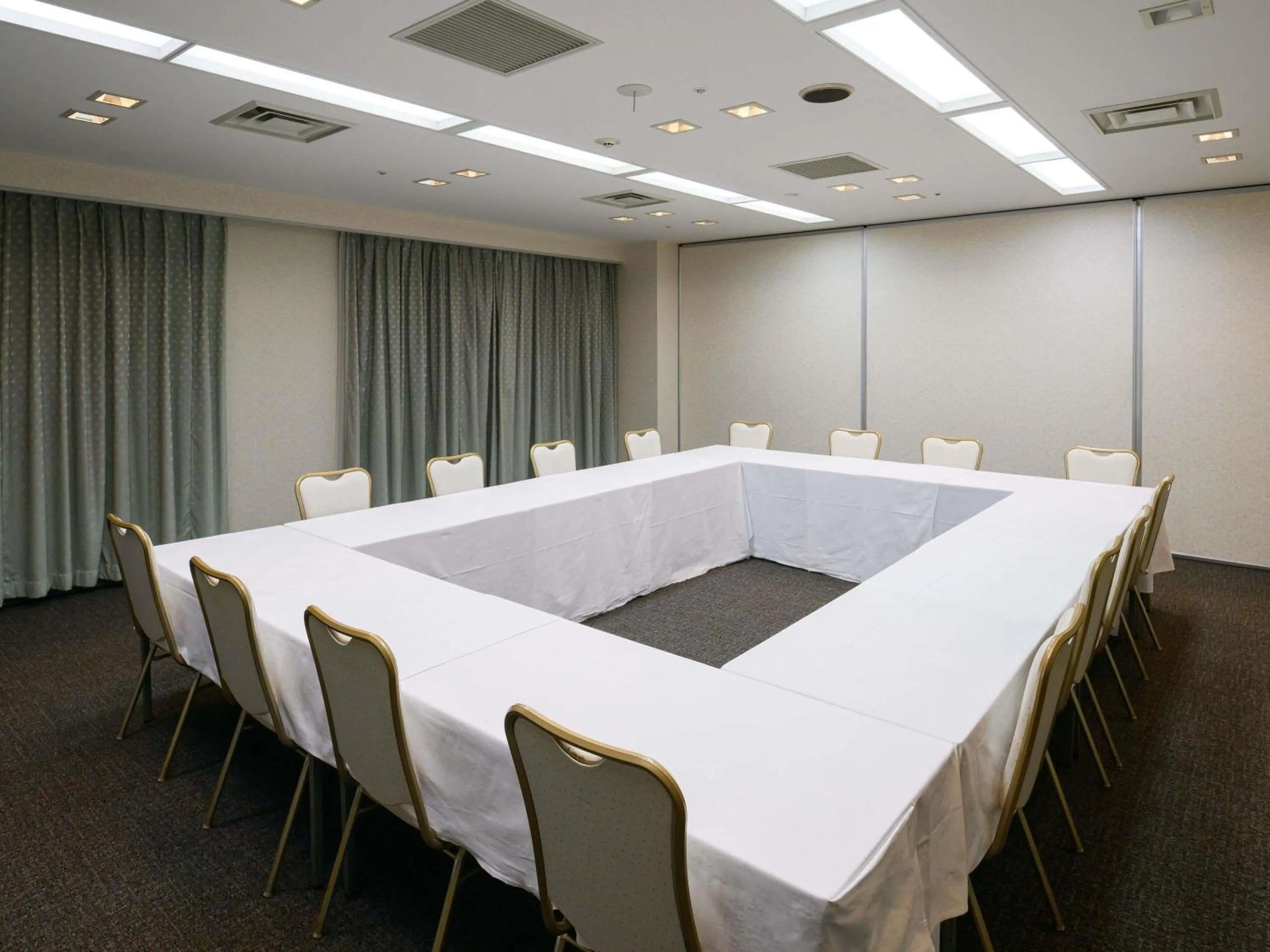 Meeting/conference room in Grand Mercure Nara Kashihara