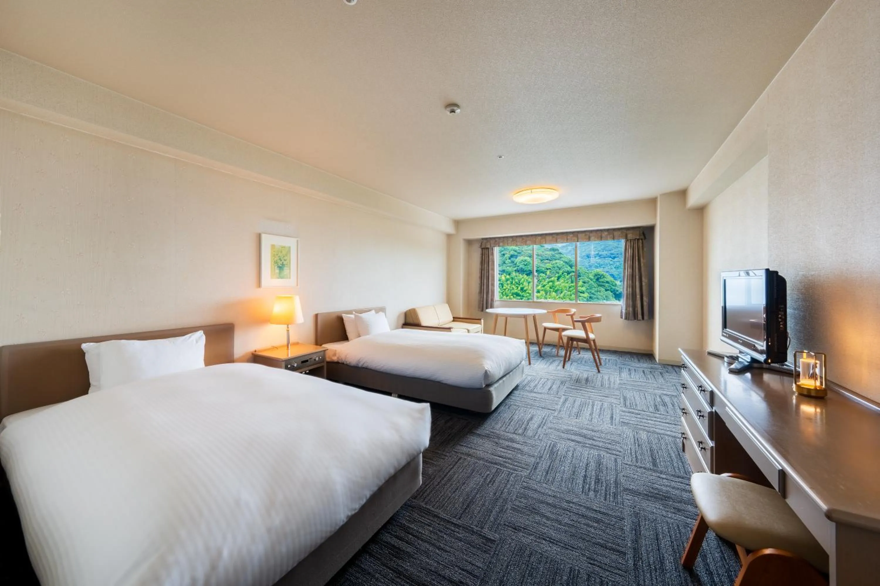 Bed in Grand Mercure Beppu Bay Resort & Spa