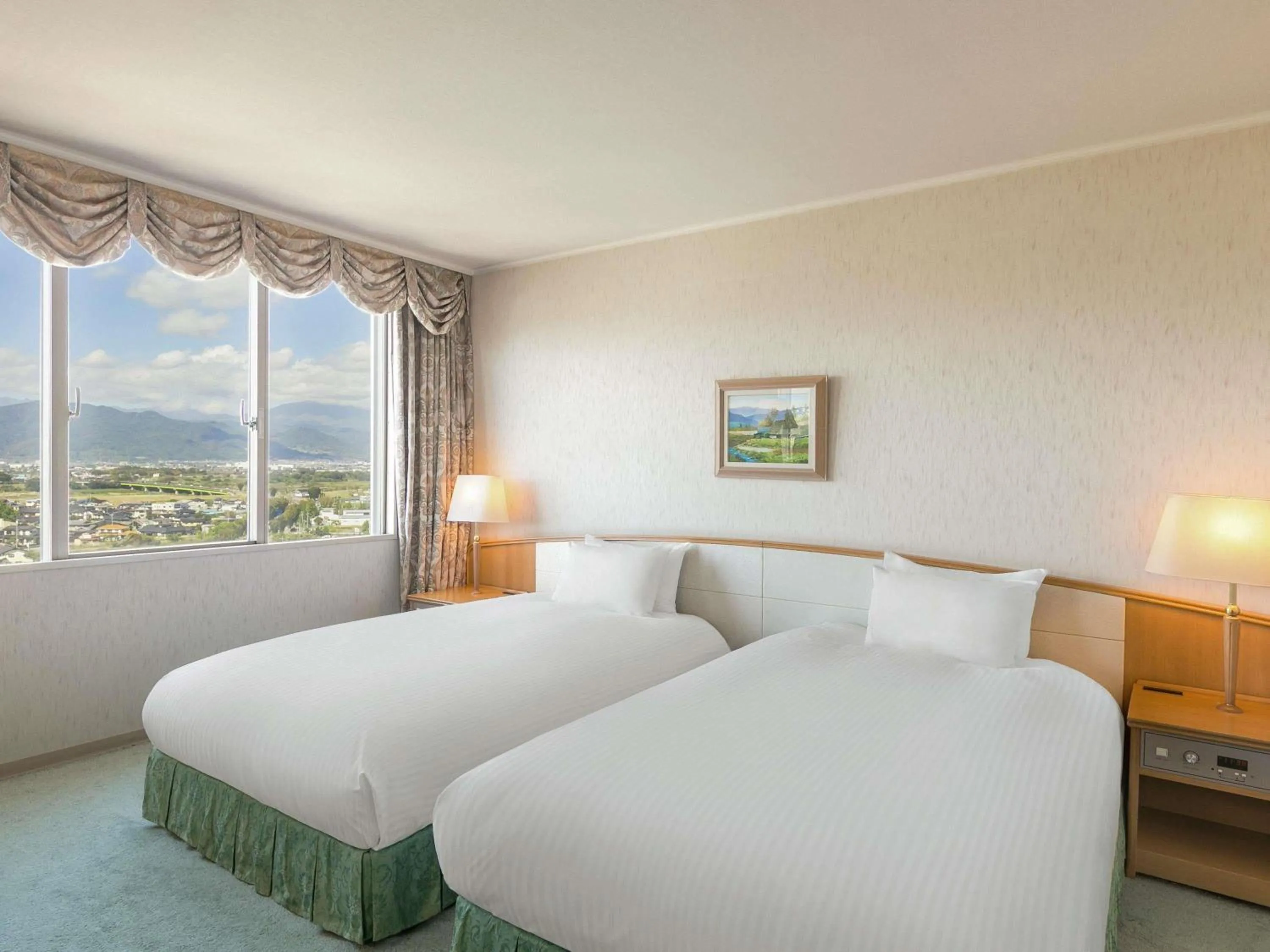 Bedroom, Bed in Mercure Nagano Matsushiro Resort & Spa