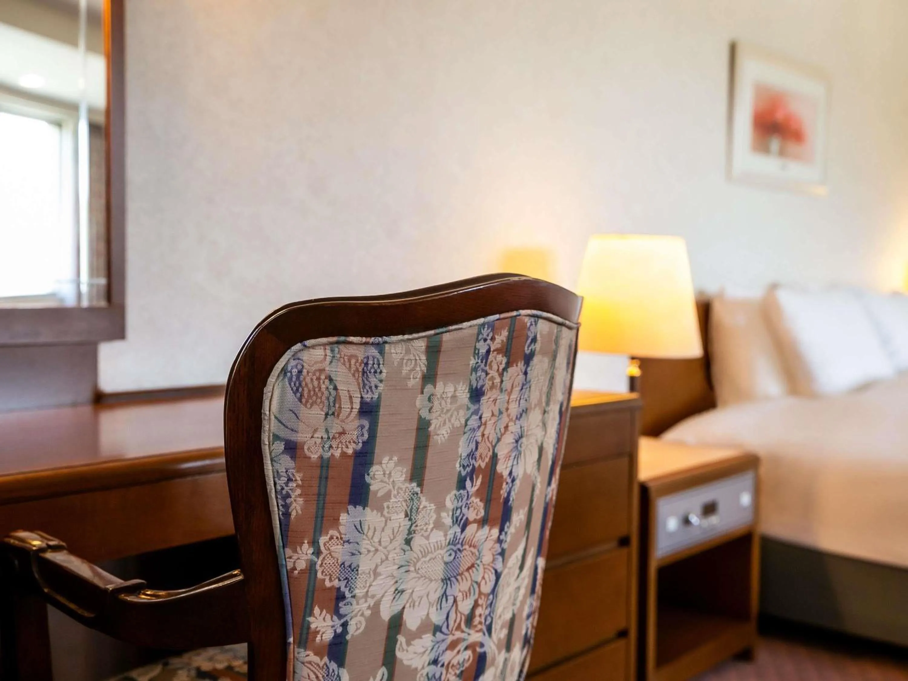 Bedroom, Bed in Mercure Nagano Matsushiro Resort & Spa