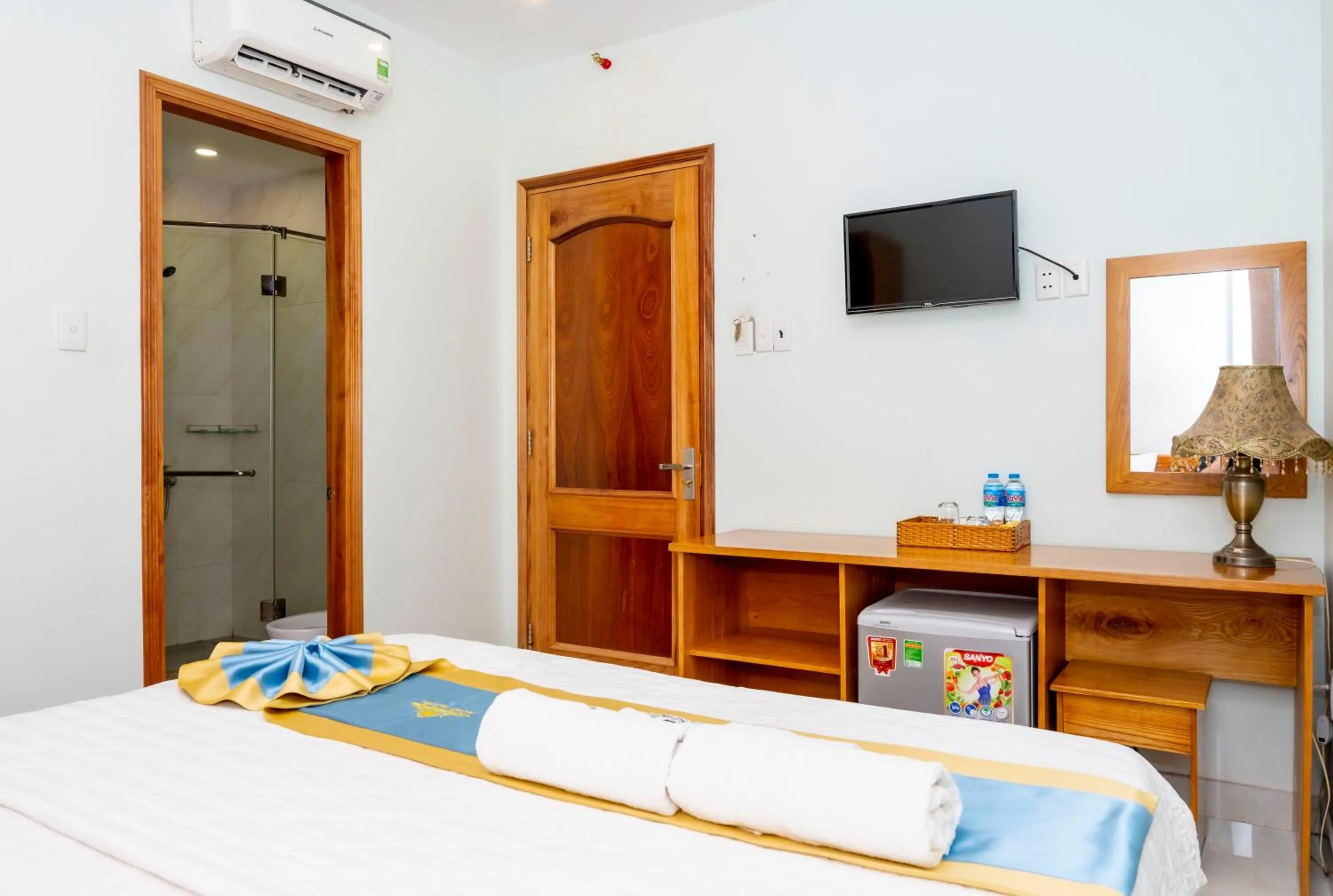 Bed in TNH Hotel Vung Tau