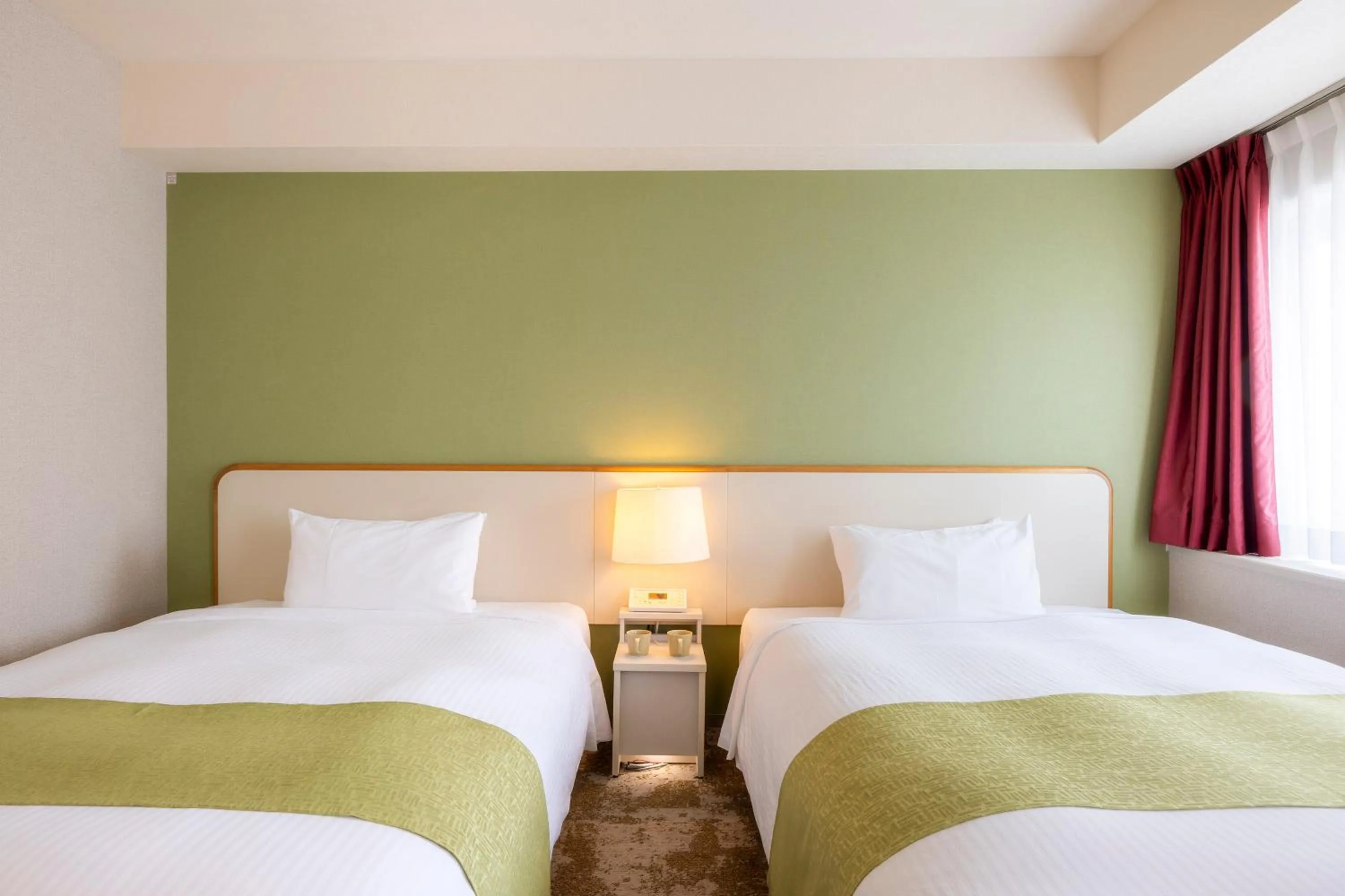 Bed in Shinjuku Washington Hotel Annex