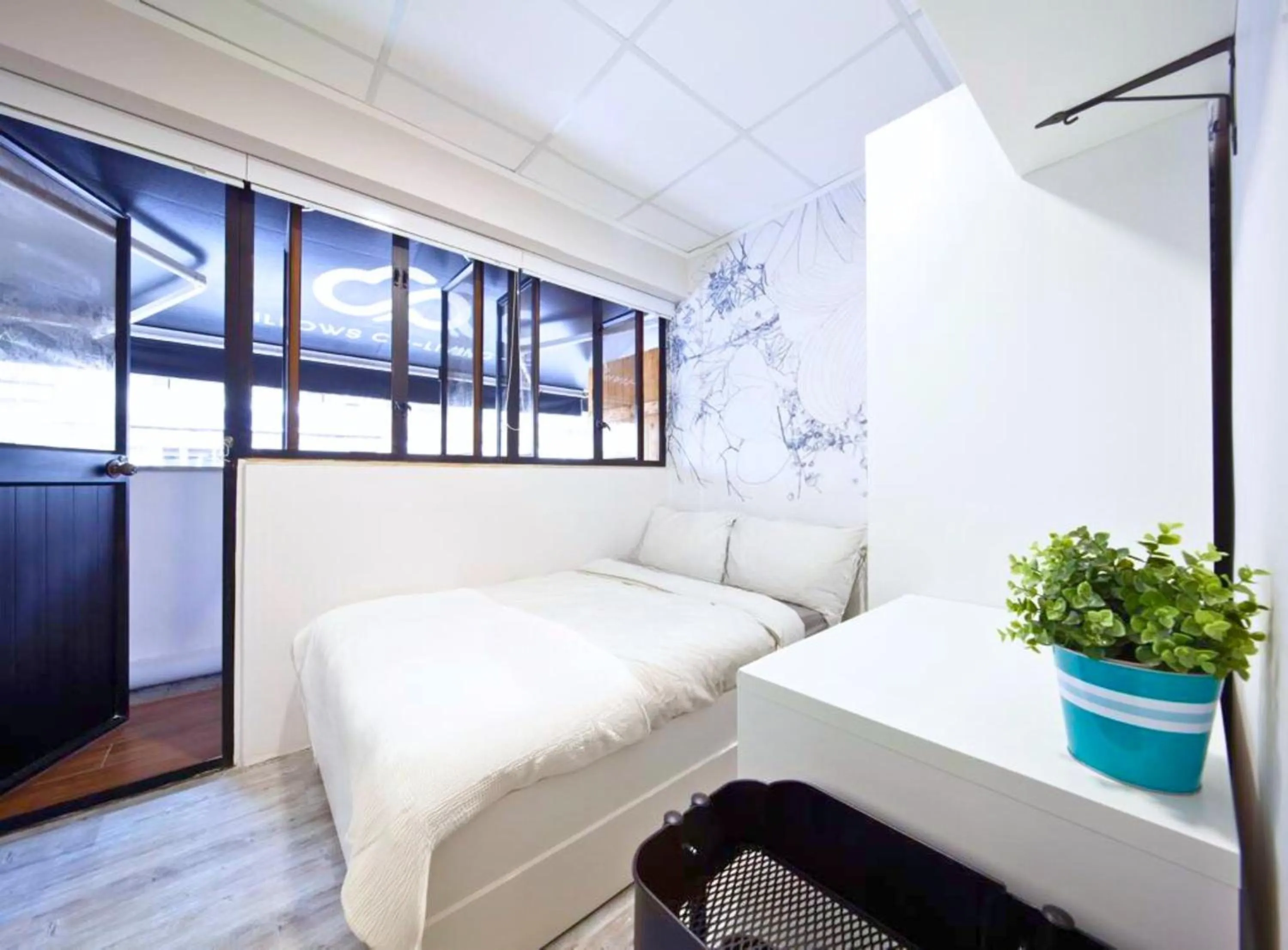 Bed in Pillows CoLiving