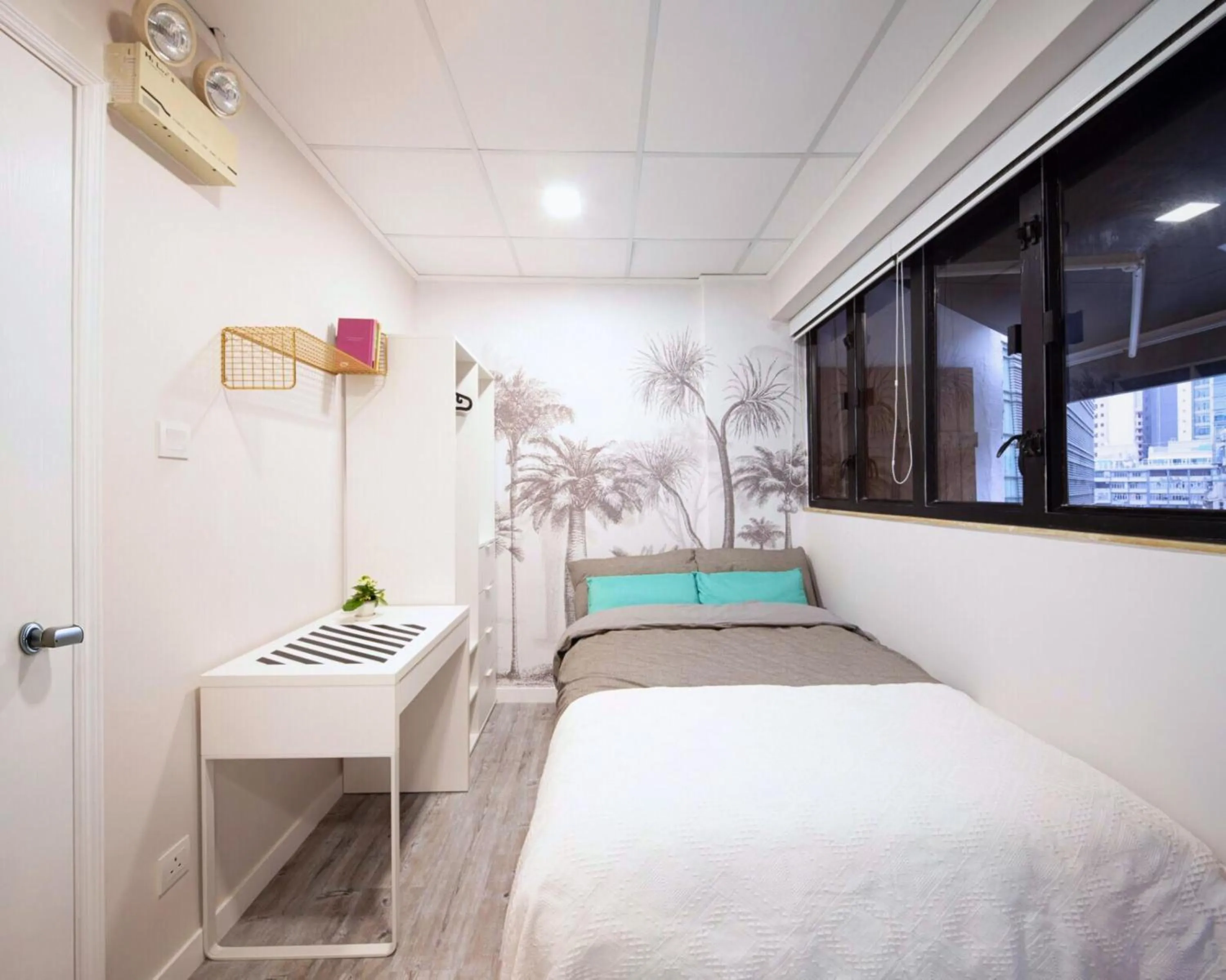 Photo of the whole room, Bed in Pillows CoLiving