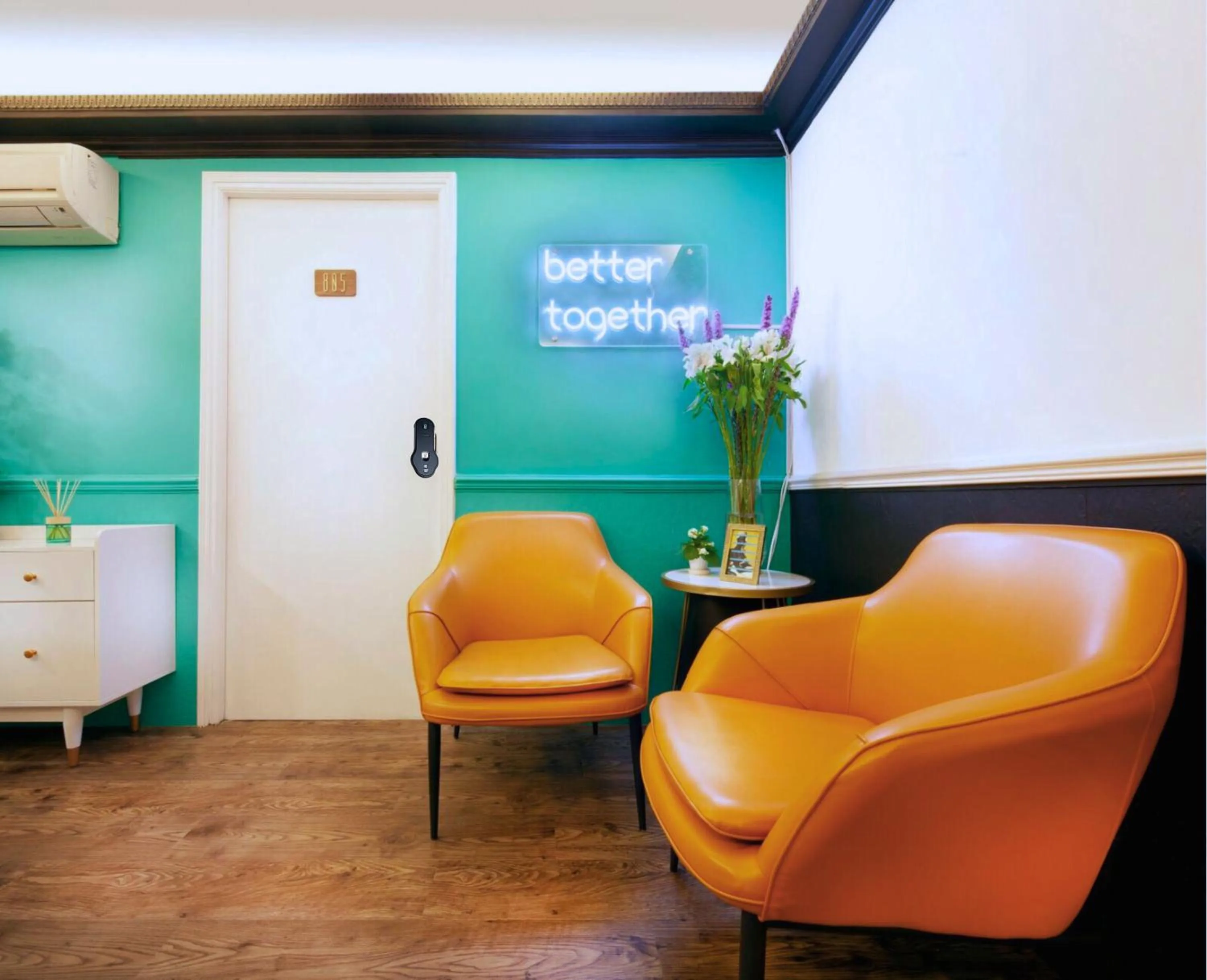 Living room in Pillows CoLiving