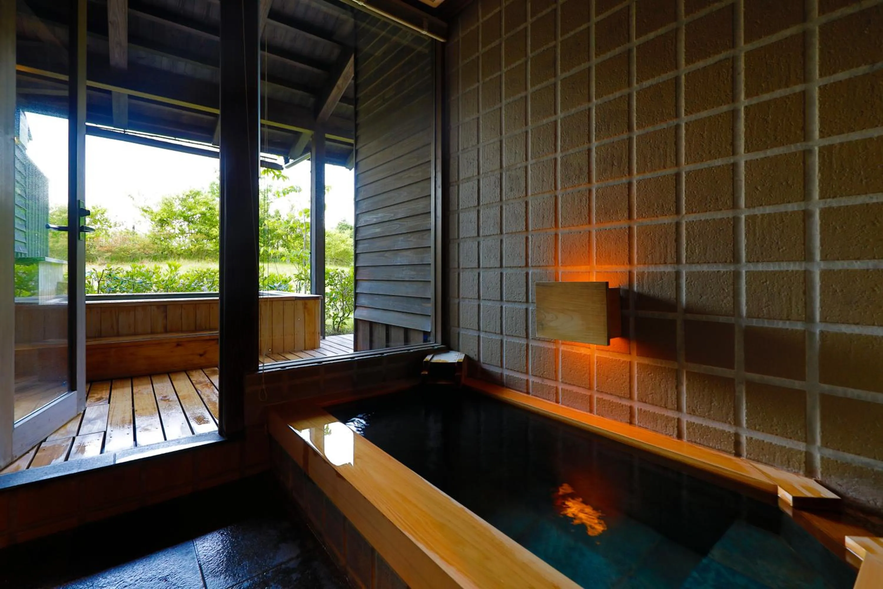 Hot Spring Bath in Ryokan Konomama