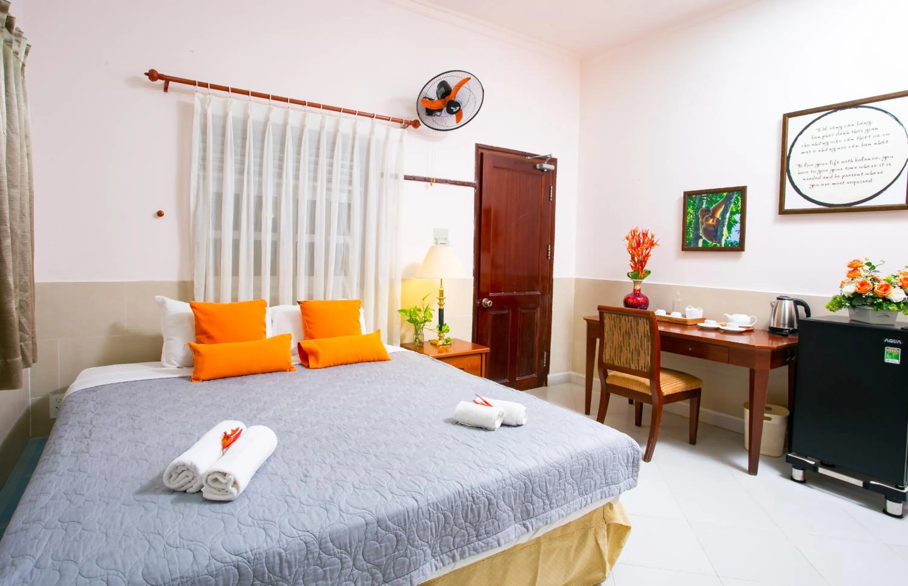 Bedroom, Bed in Cat Tien Jungle Lodge