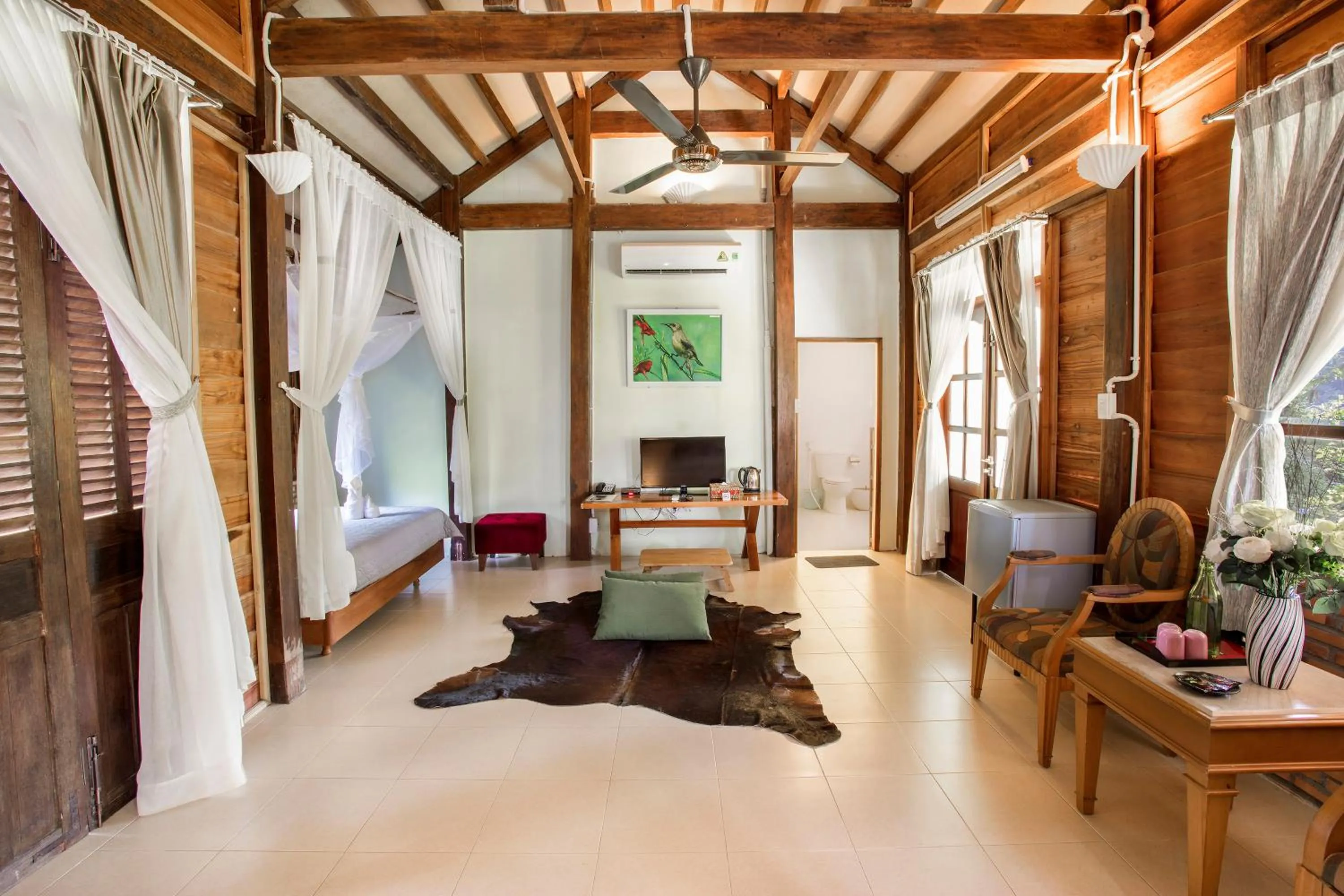 Living room in Cat Tien Jungle Lodge