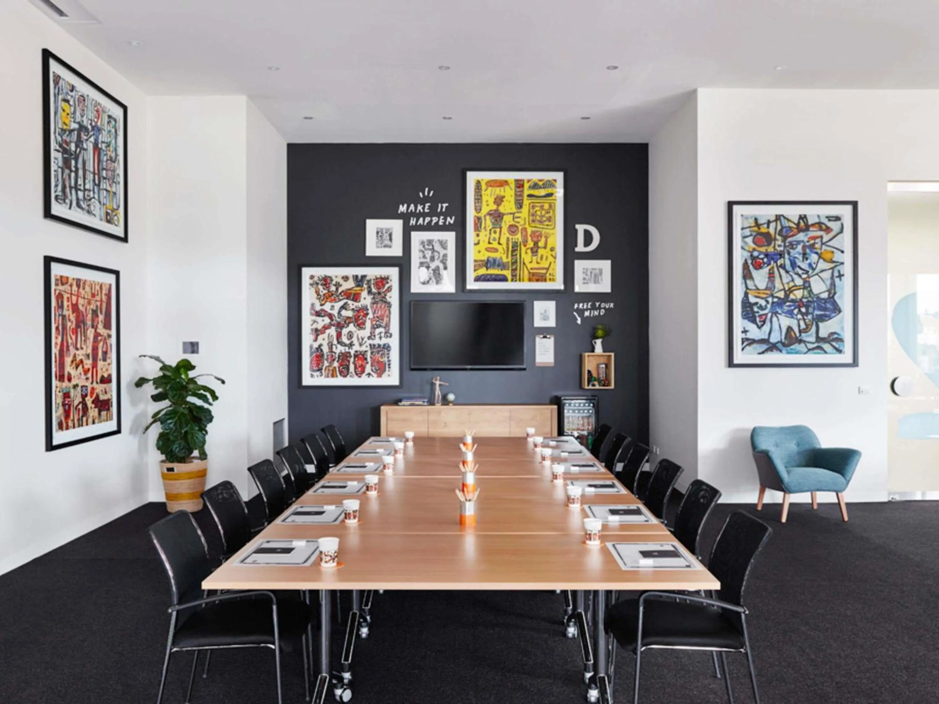 Property building in Art Series - The Larwill Studio