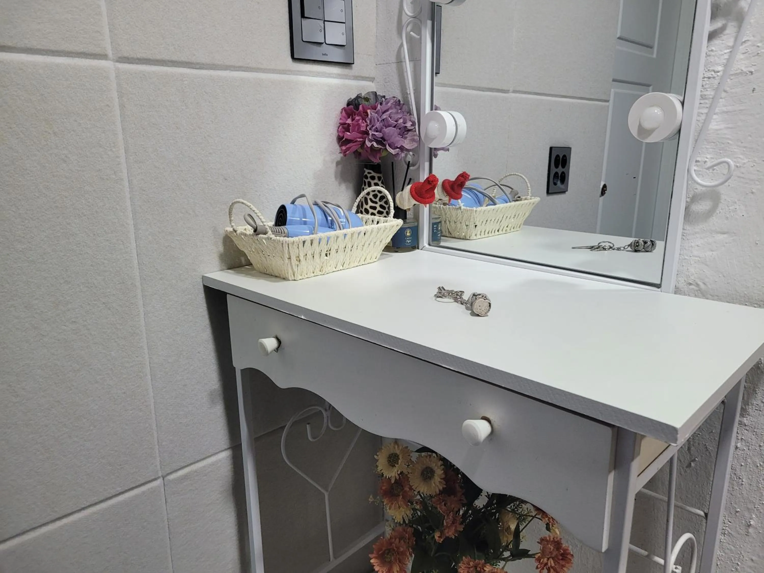 Area and facilities in Jeju Vision House