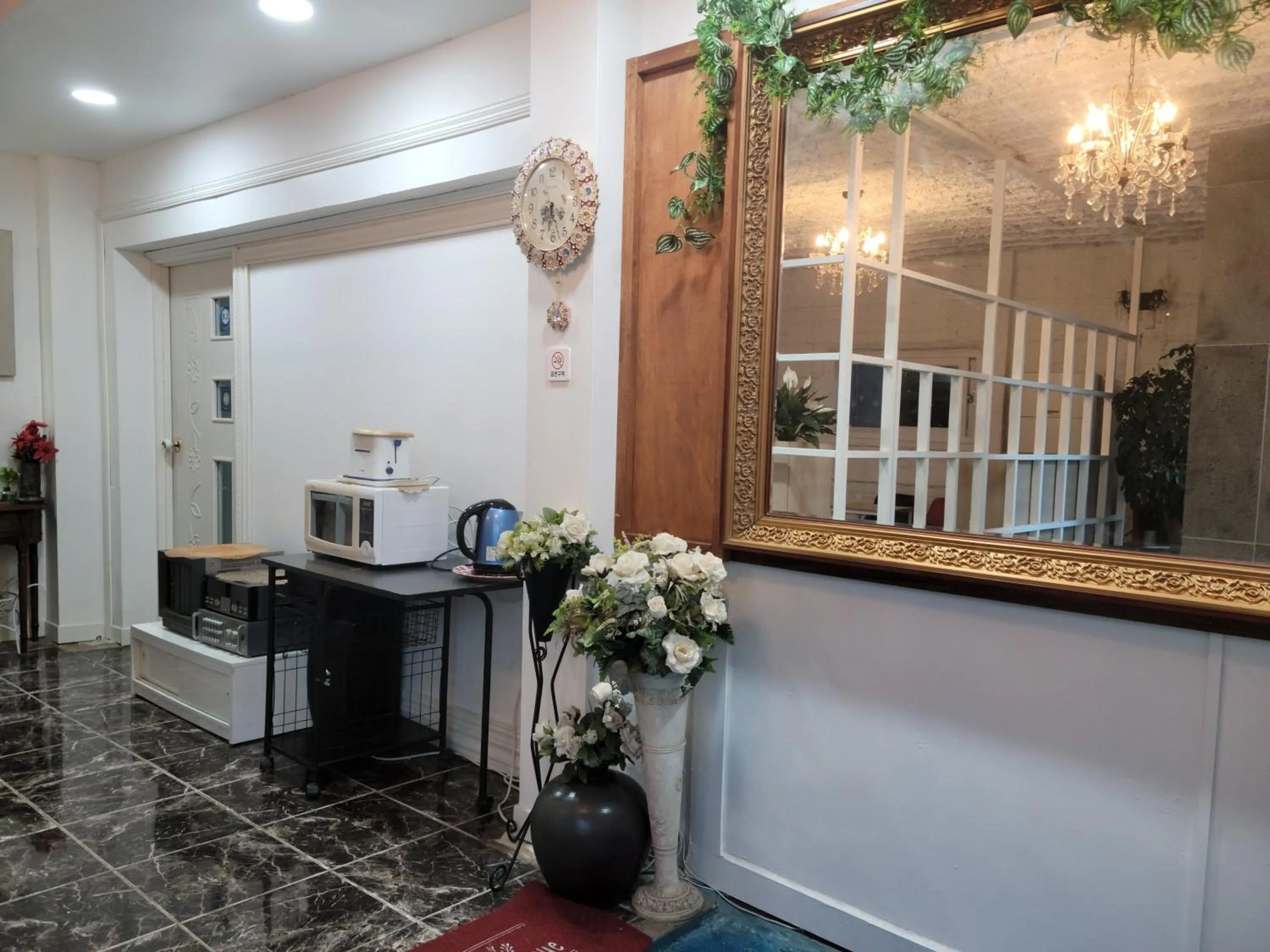 Area and facilities in Jeju Vision House