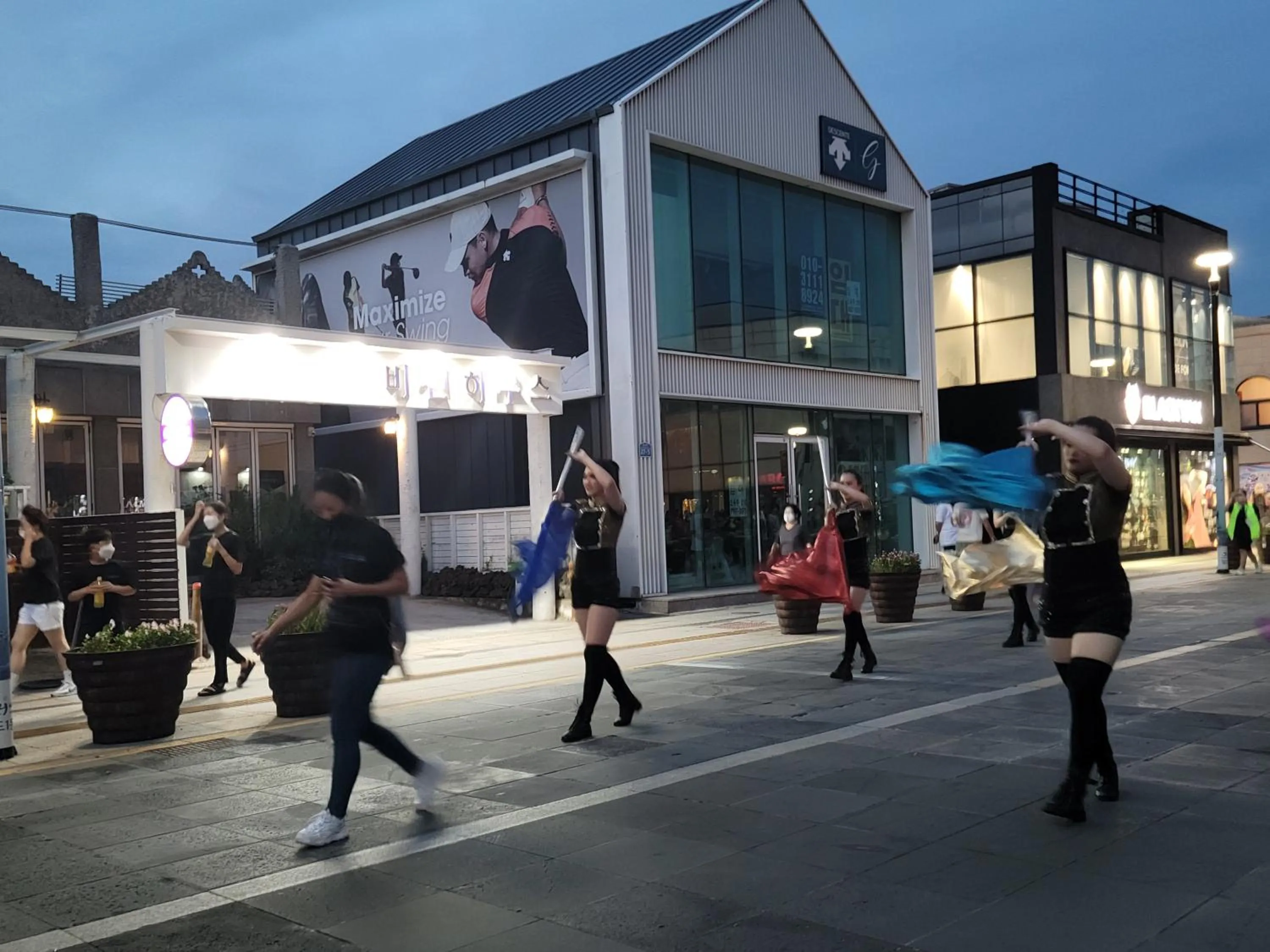 Property building in Jeju Vision House