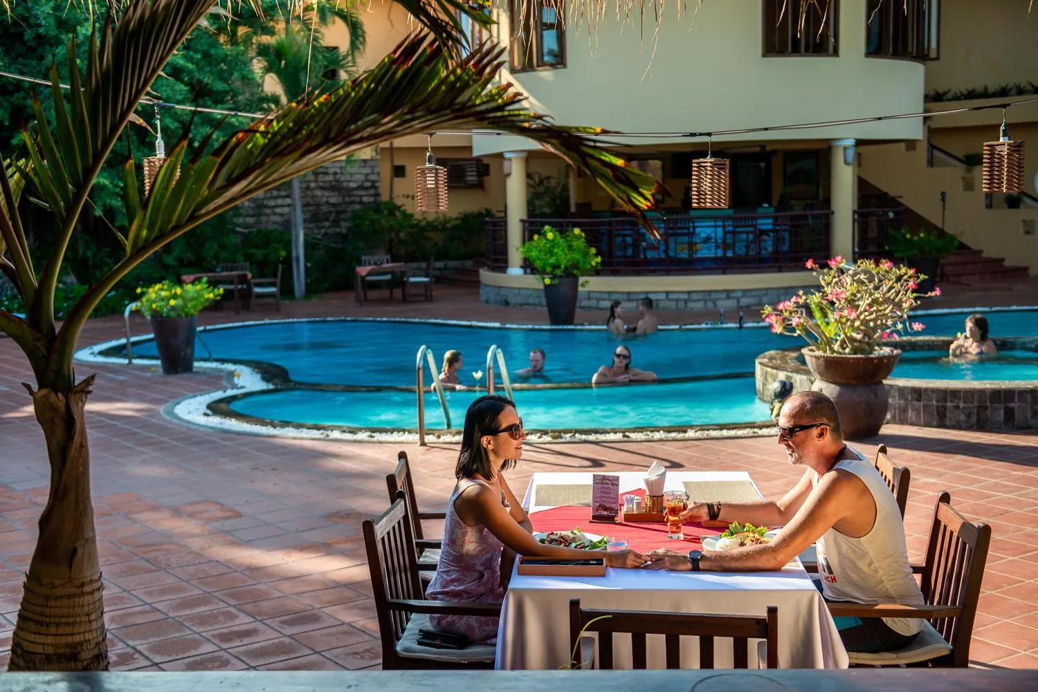 Restaurant/places to eat in White Sand Resort Mui Ne