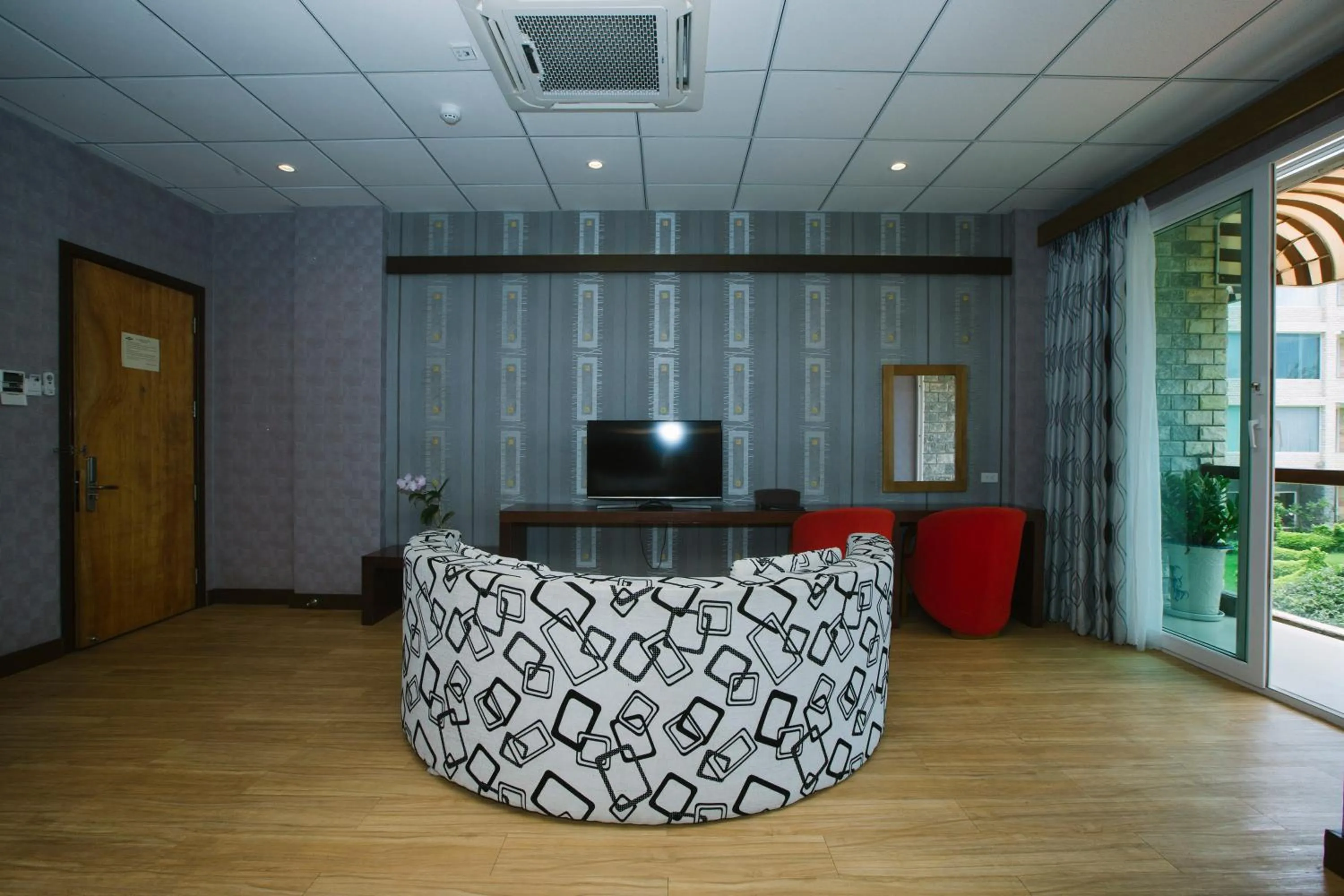 Communal lounge/ TV room in New Wave Vung Tau Hotel