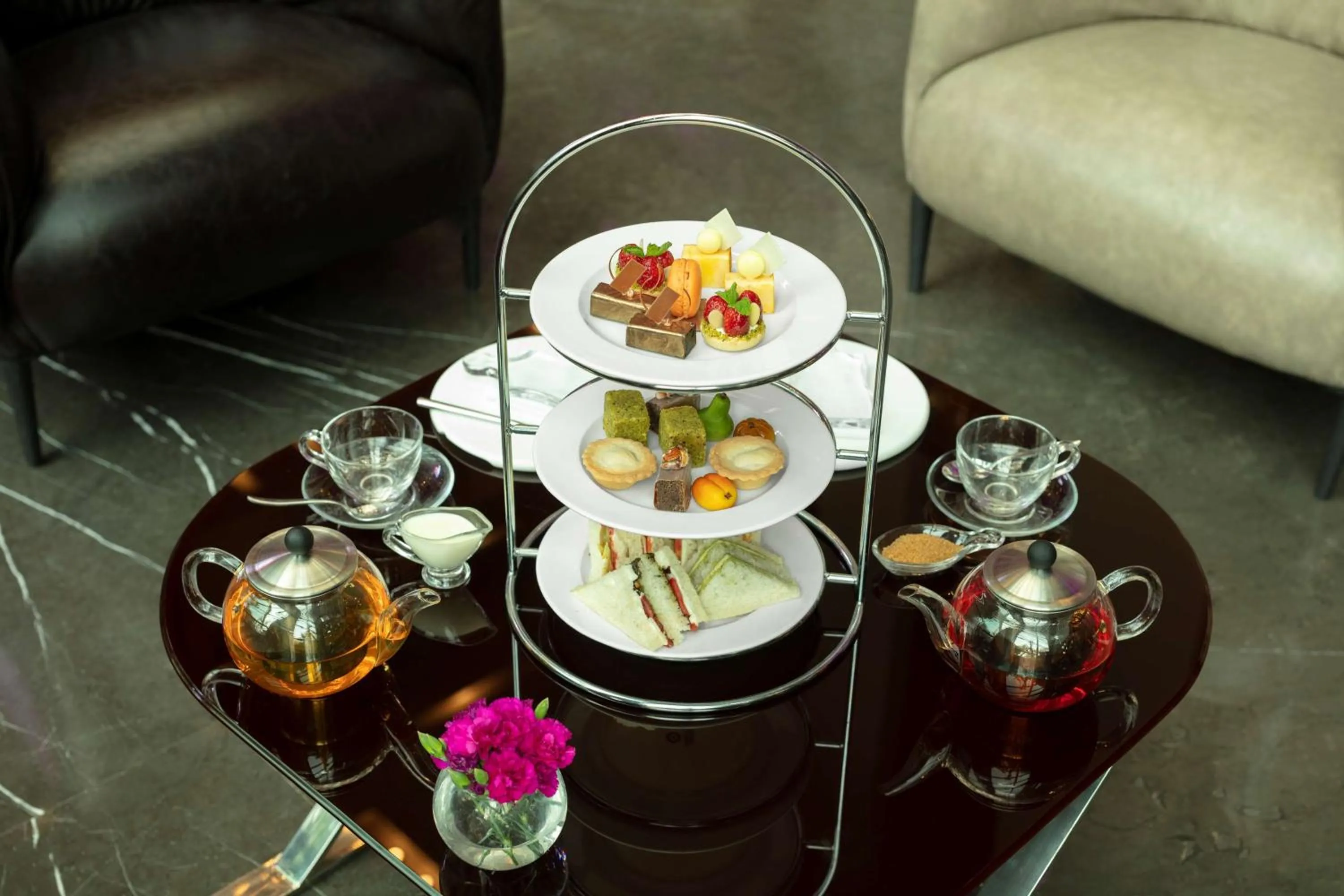 Restaurant/places to eat in Radisson Blu Atria Bengaluru