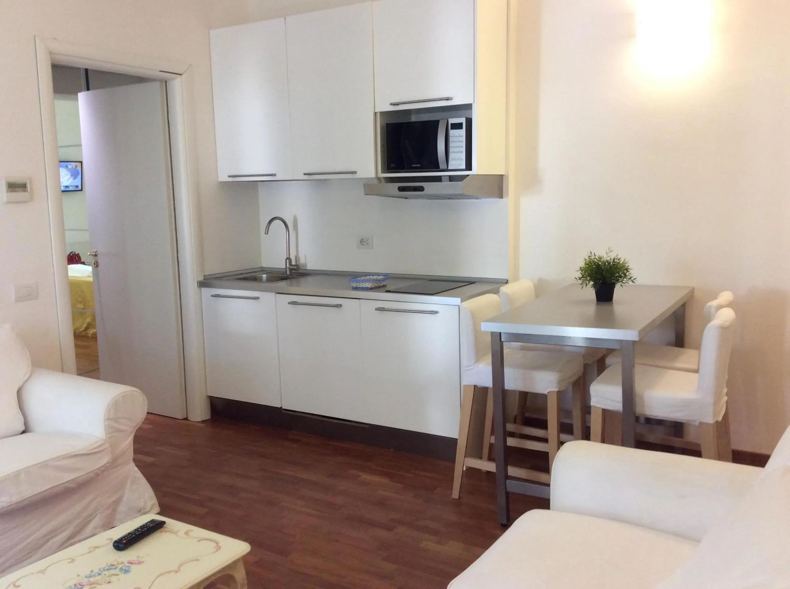 Kitchen or kitchenette in Residenza Grand Hotel Riccione