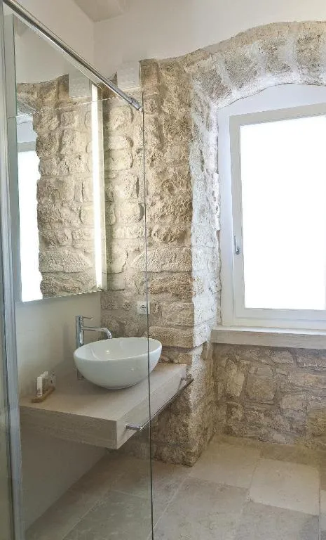 Bathroom in MoMa Molfetta Mare