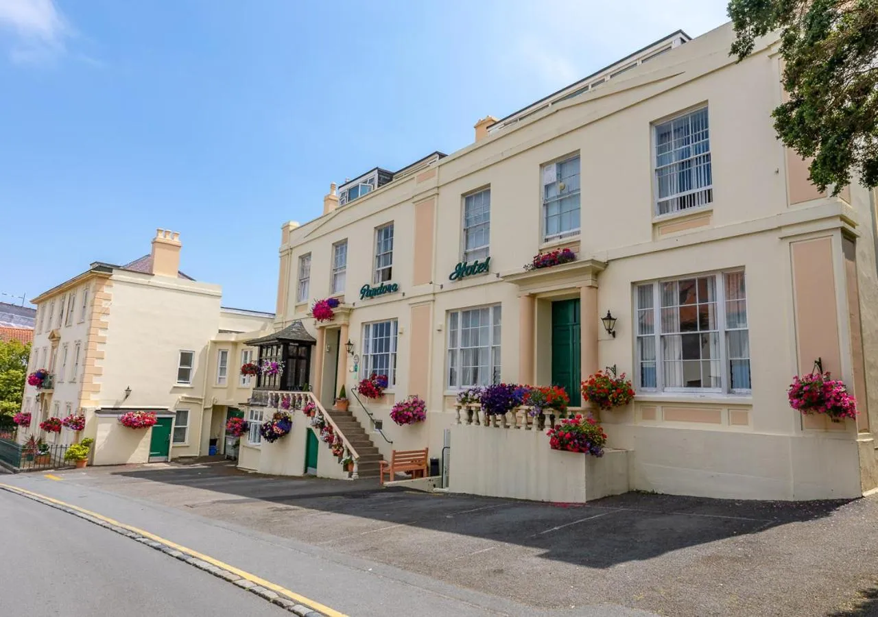 Facade/entrance in Pandora Hotel