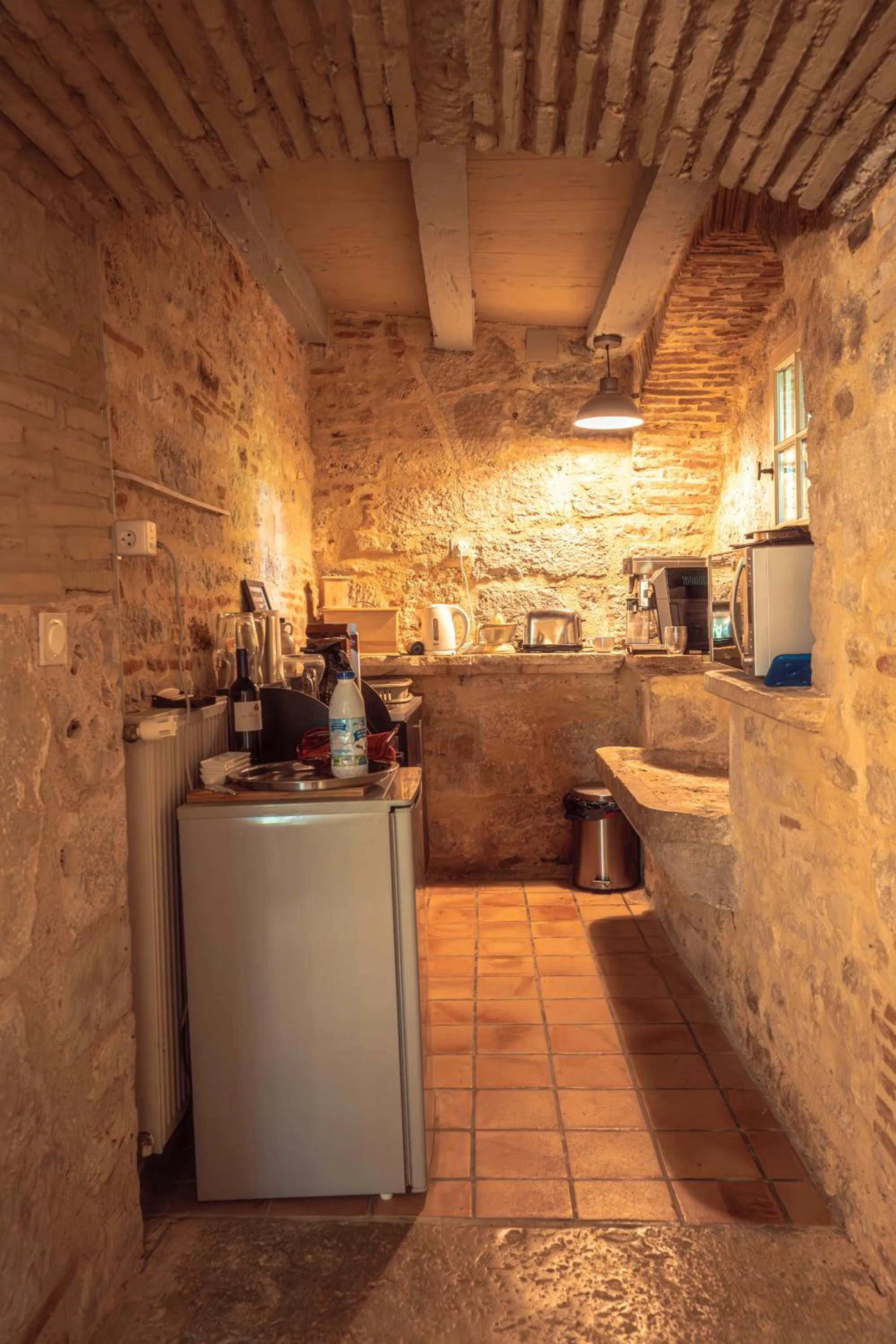 Communal kitchen in Les Hauts de Sauliès - Chambre et Table d'Hôtes de charme