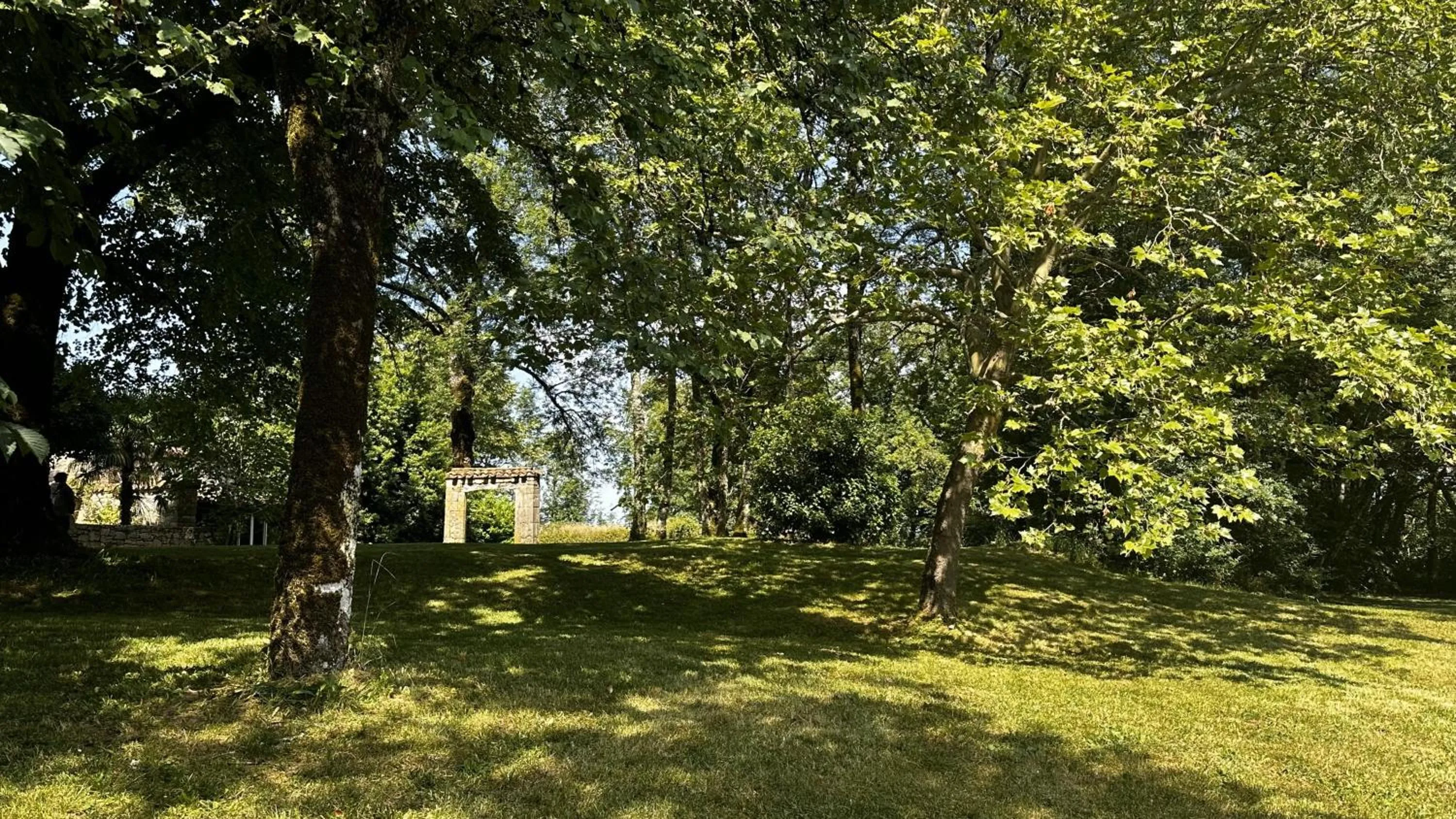 Garden in Les Hauts de Sauliès - Chambre et Table d'Hôtes de charme