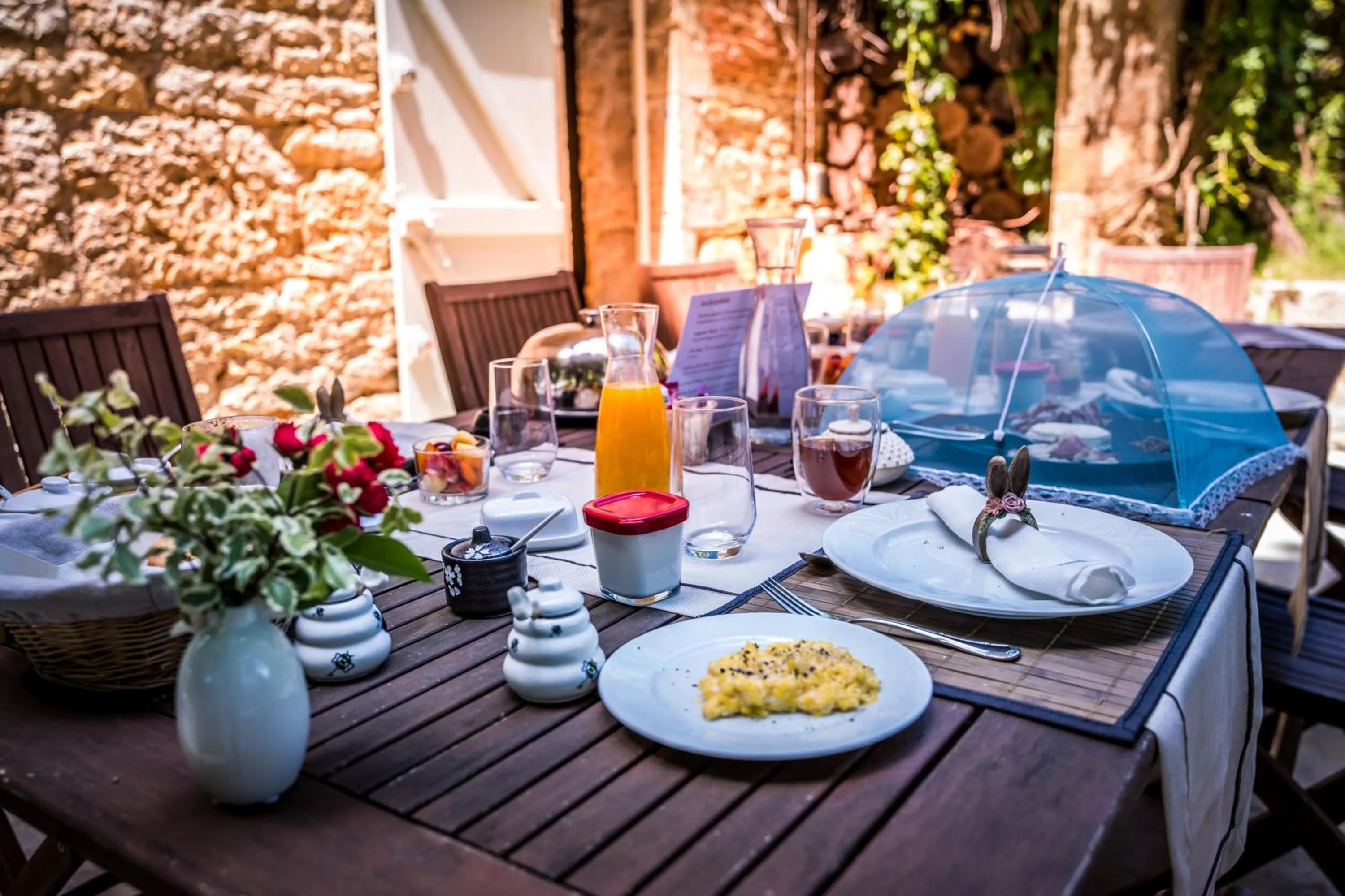 Breakfast in Les Hauts de Sauliès - Chambre et Table d'Hôtes de charme