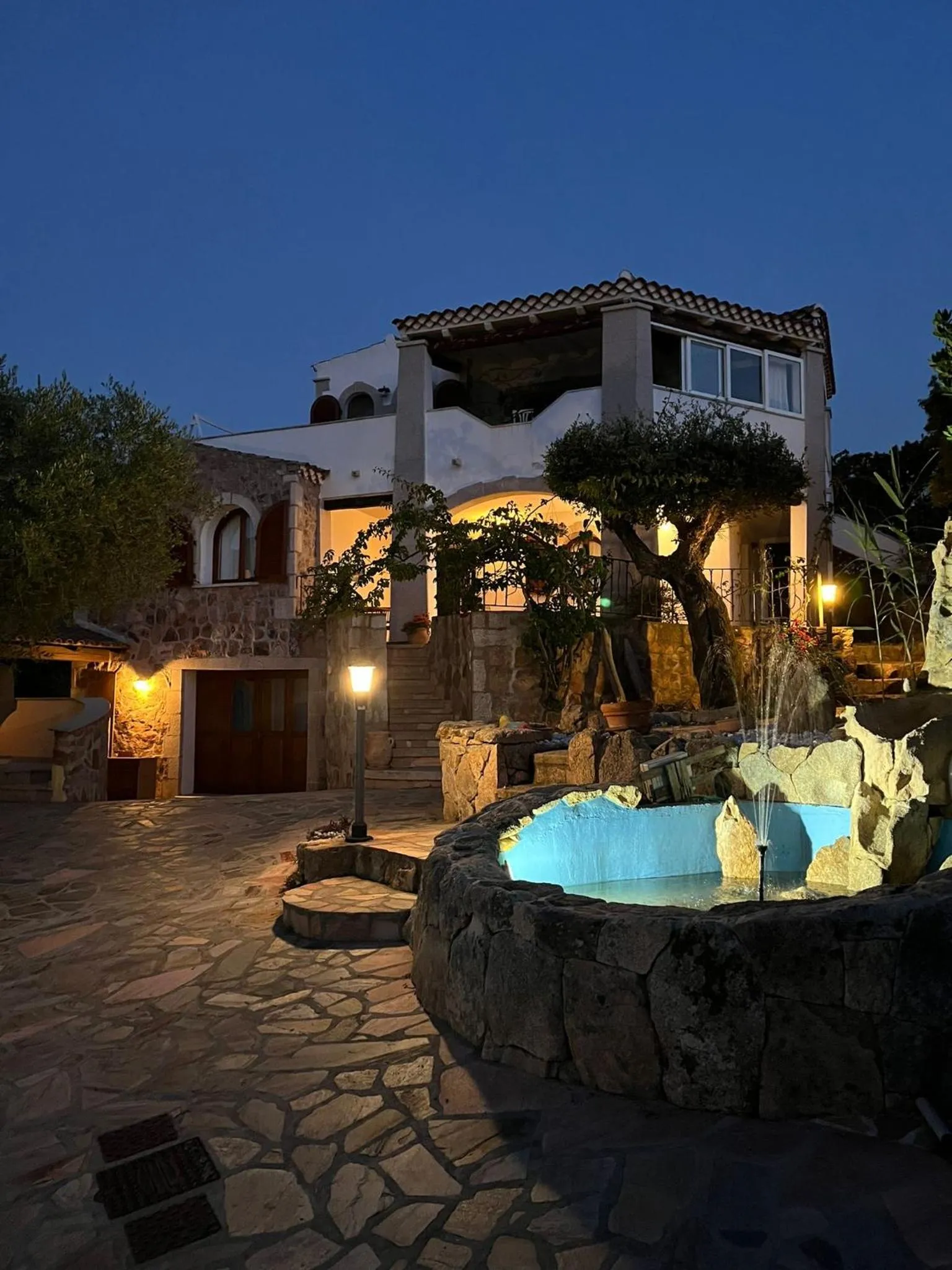 I Mari Di Gallura Suites and Rooms