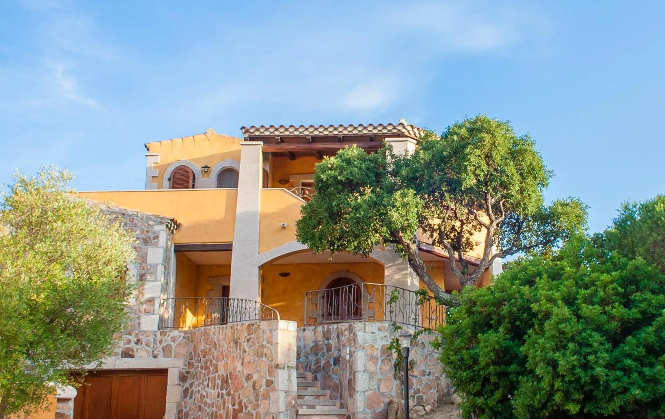 Facade/entrance in I Mari Di Gallura Suites and Rooms