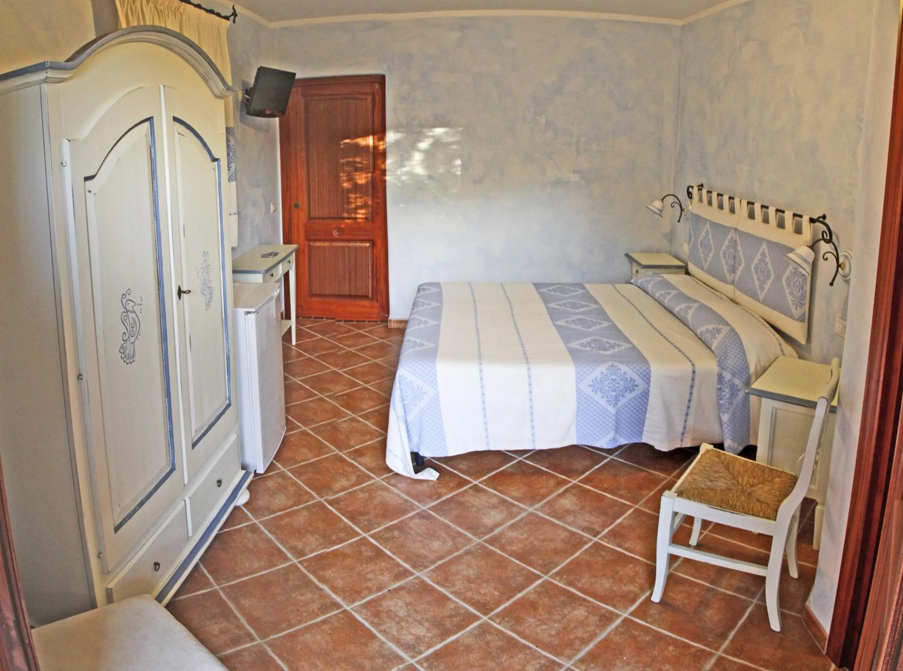 I Mari Di Gallura Suites and Rooms