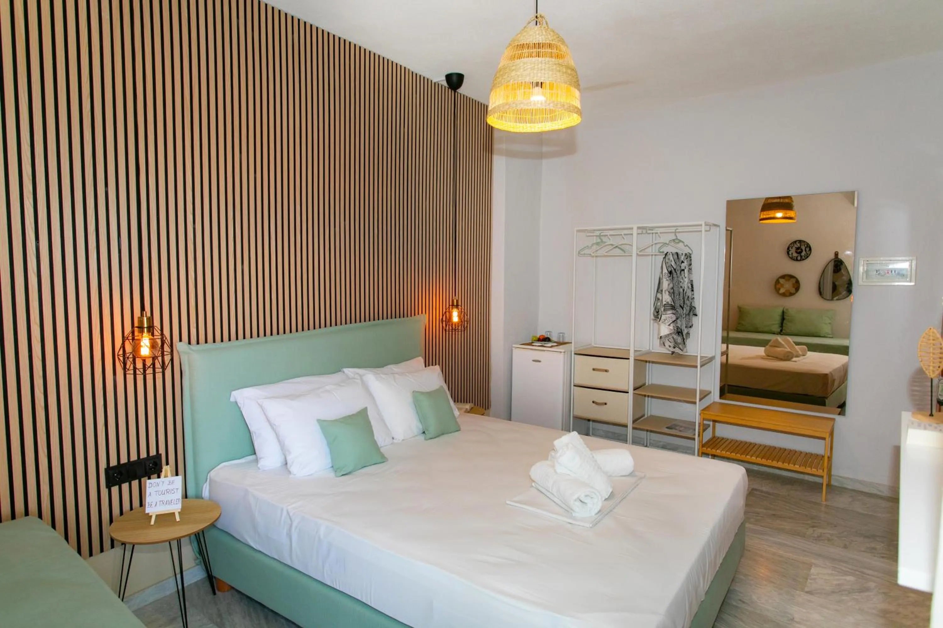 Bed in Hotel Agios Thomas