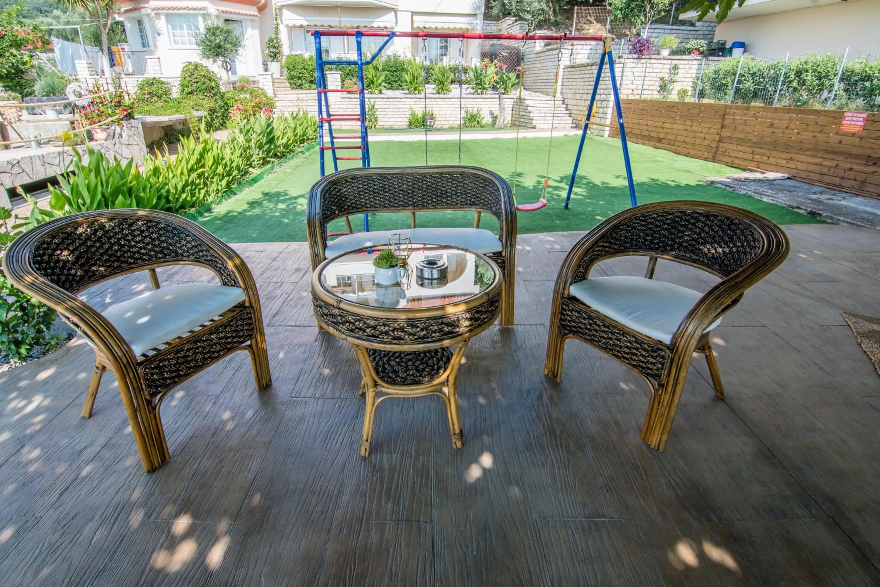 Seating area in Hotel Agios Thomas