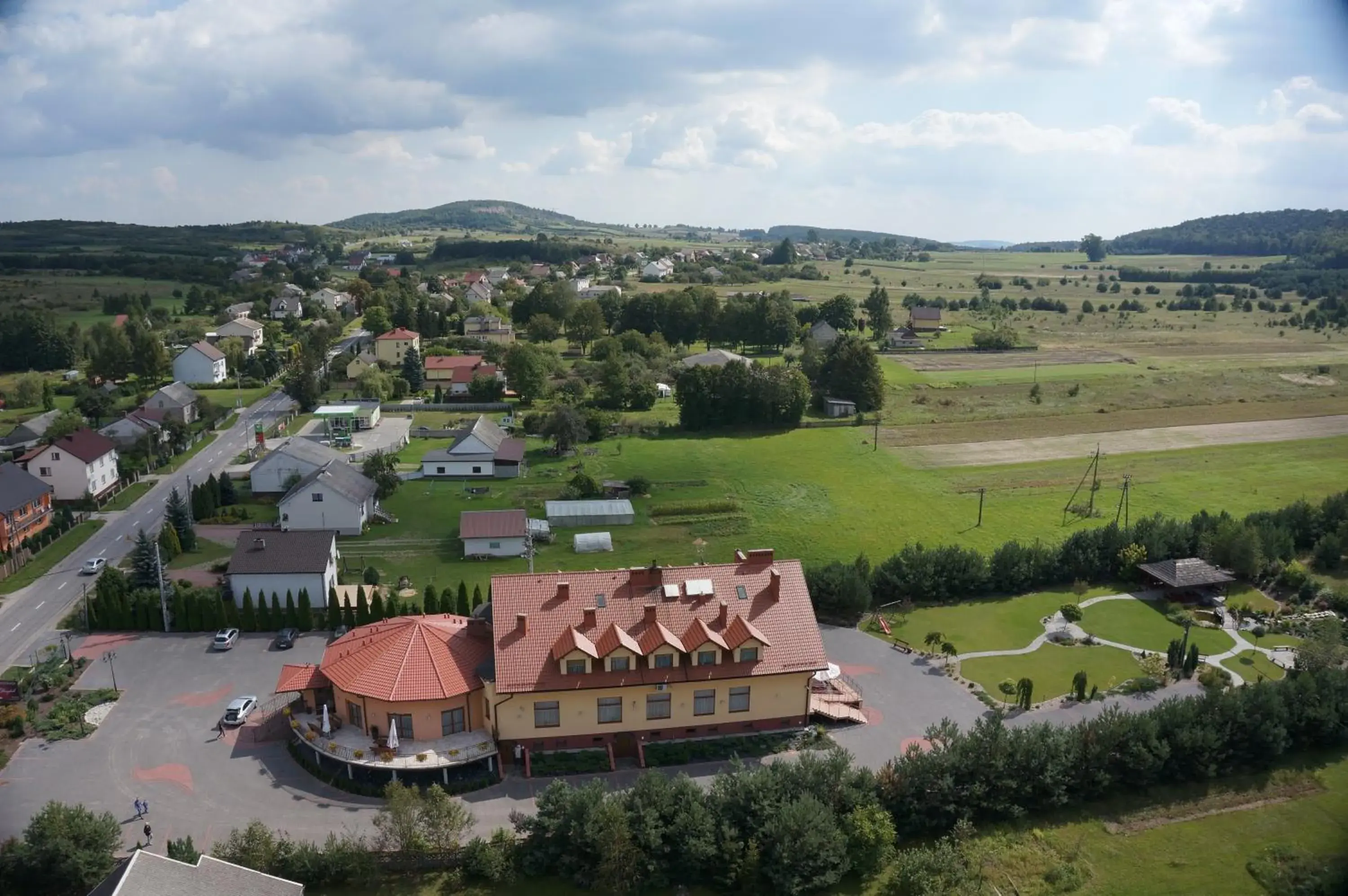 Hotel & Restauracja Okrąglak Hotel & Restauracja Okrąglak