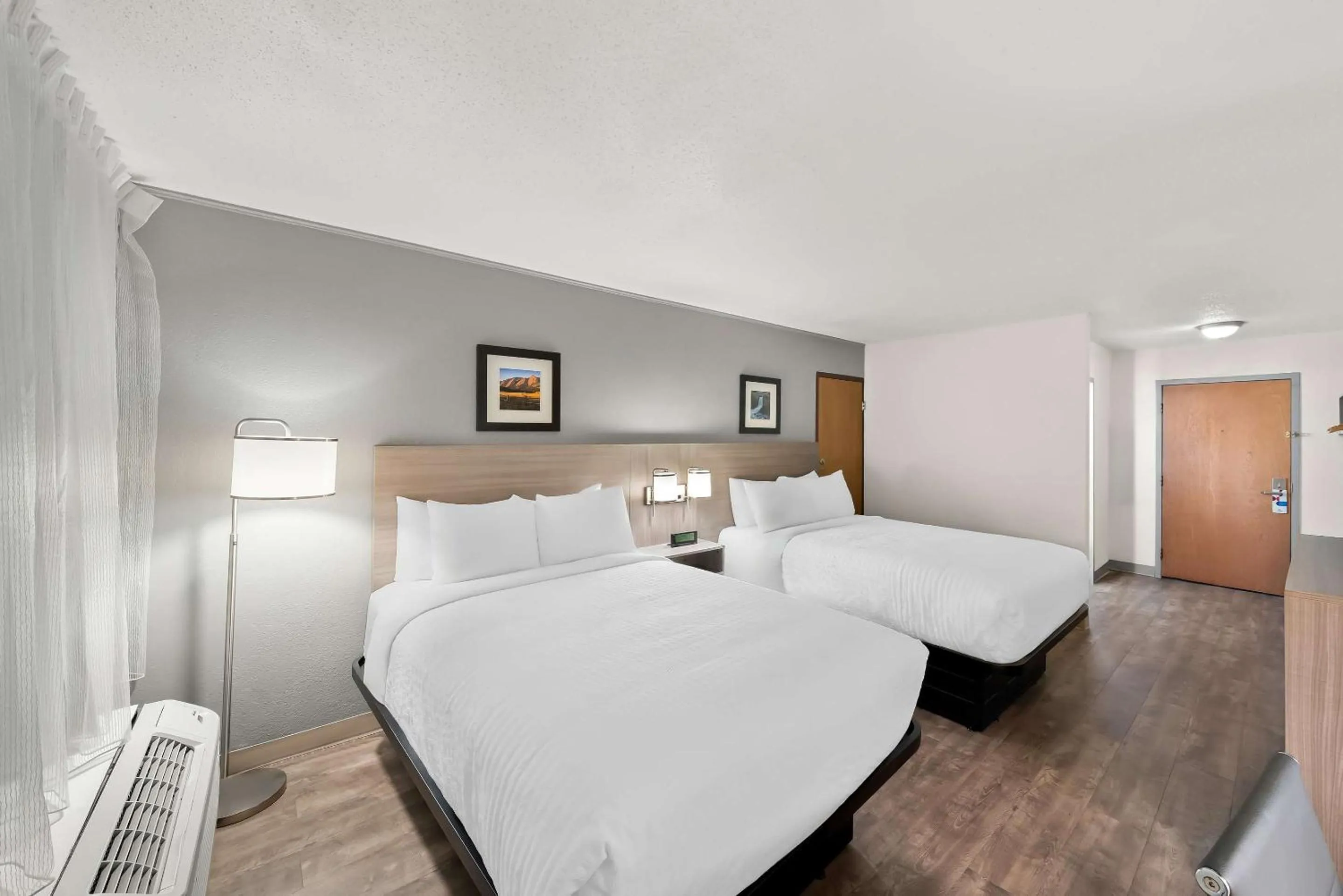 Bedroom, Bed in Clarion Inn & Suites and Convention Center