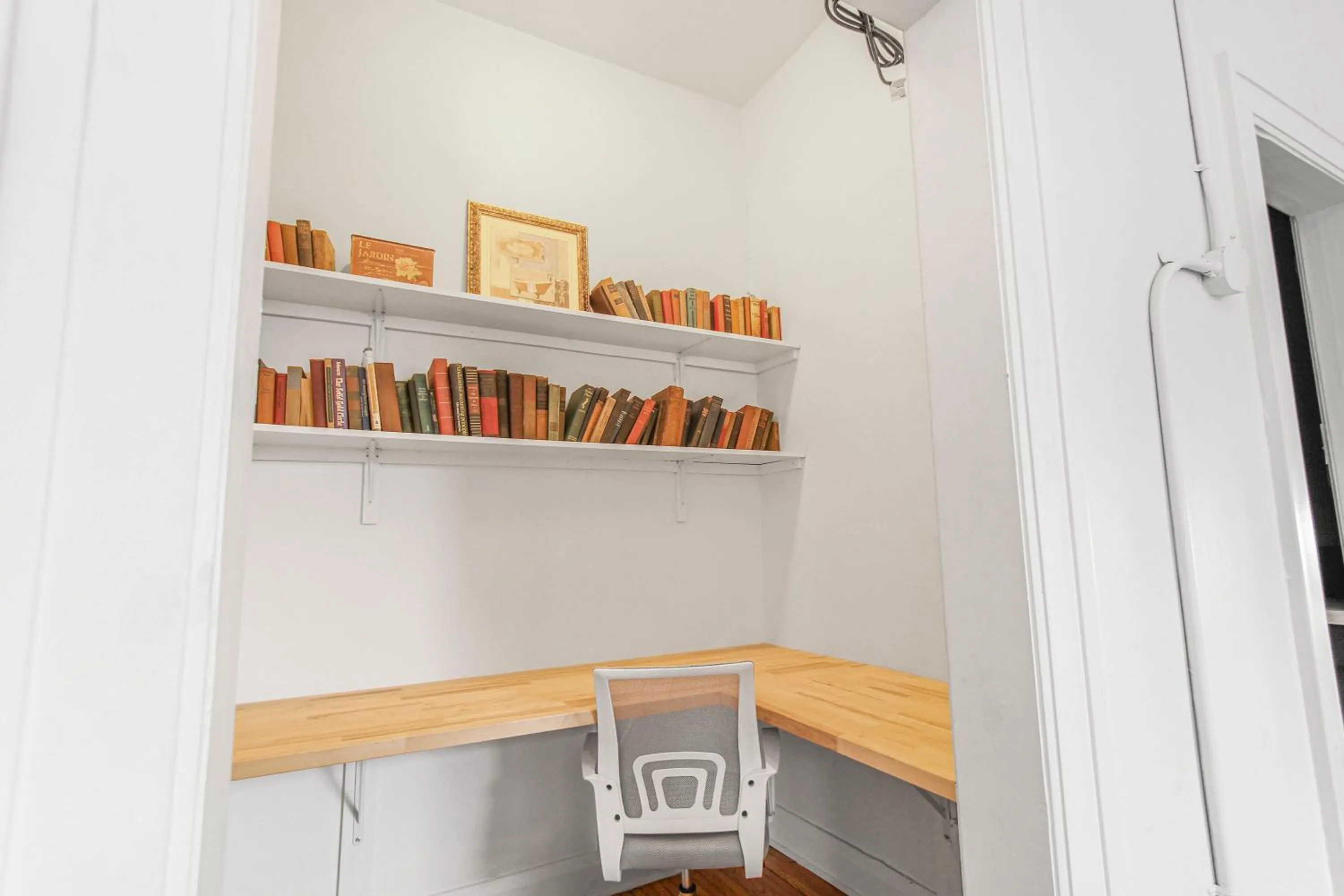 Library Square Suites