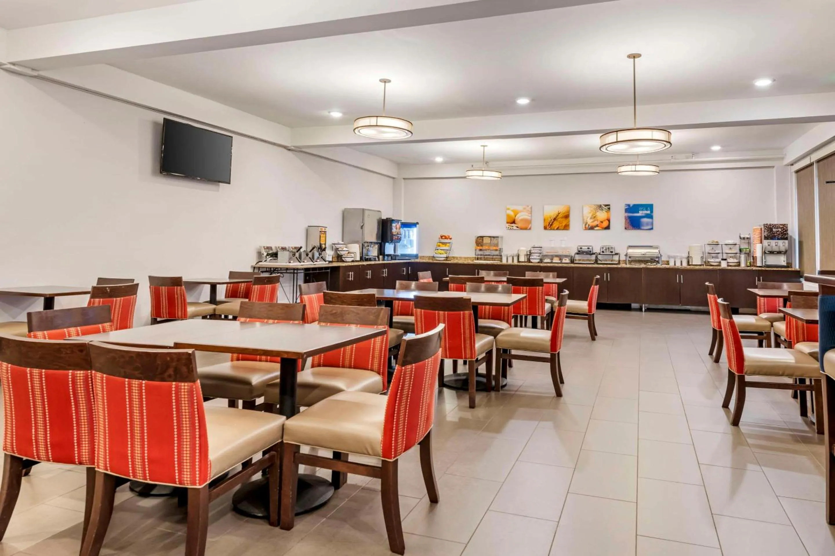 Food and drinks in MainStay Suites MSP Airport - Mall of America