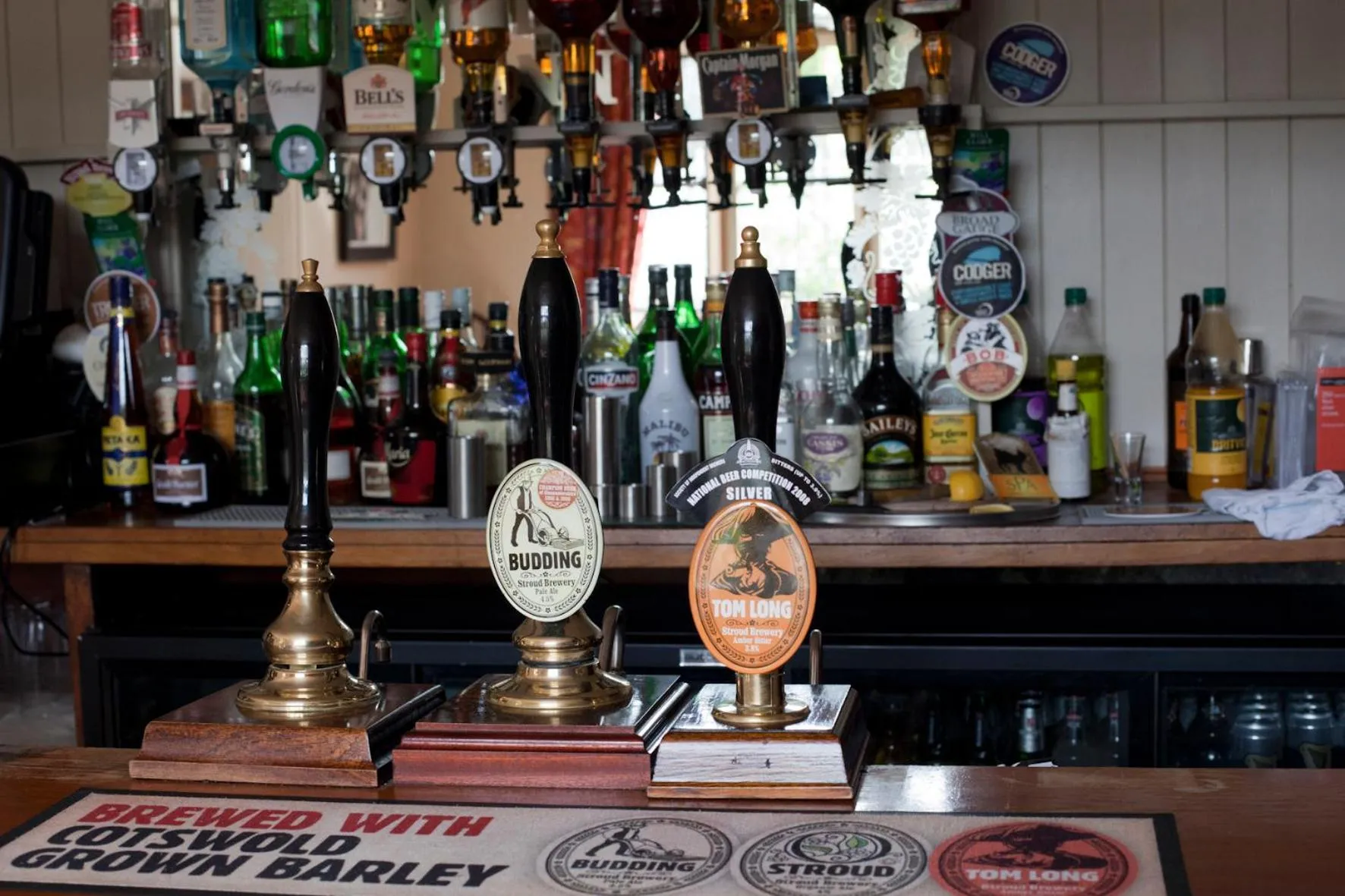 Lounge or bar in Amberley Inn