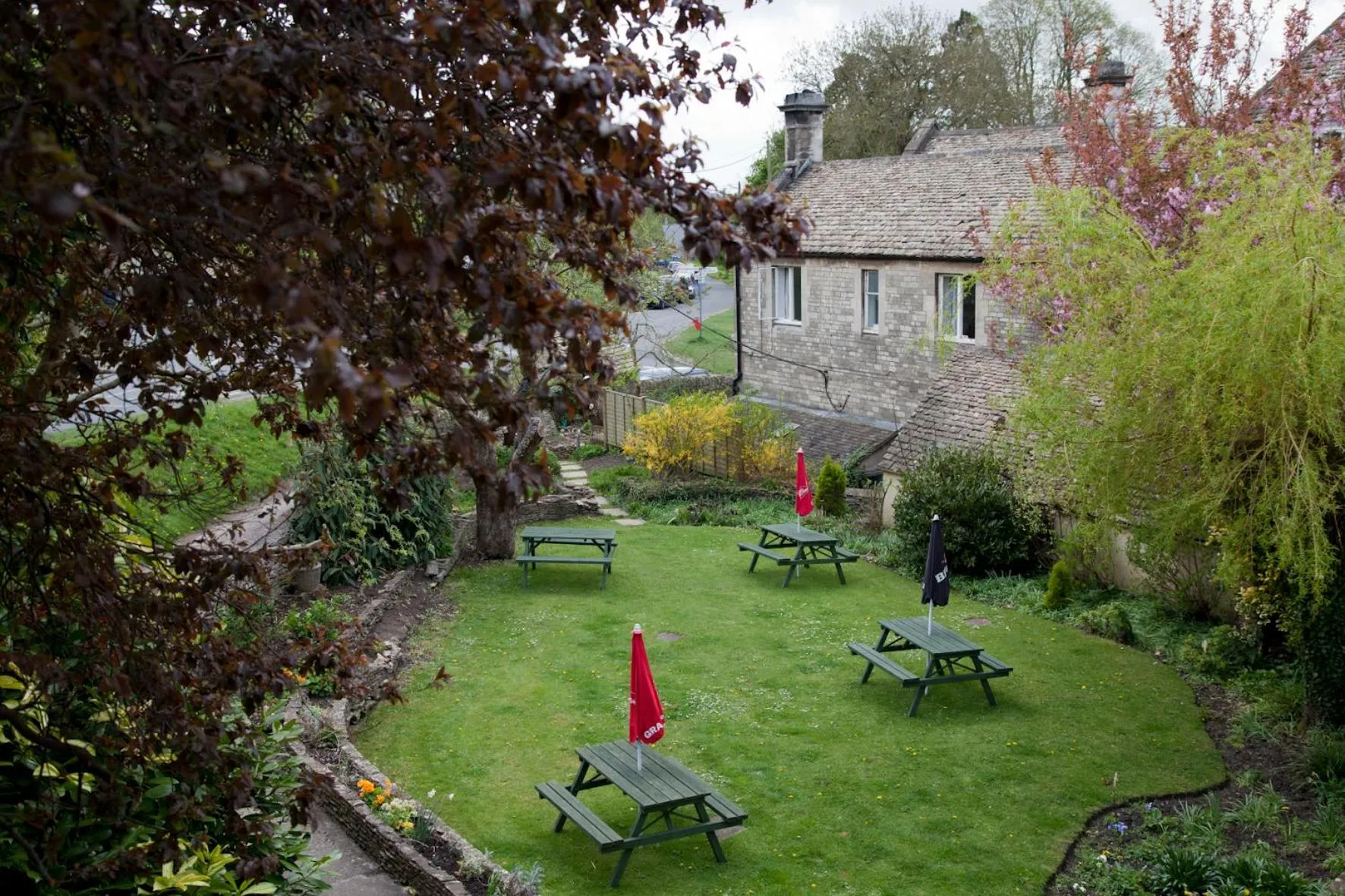 Garden in Amberley Inn