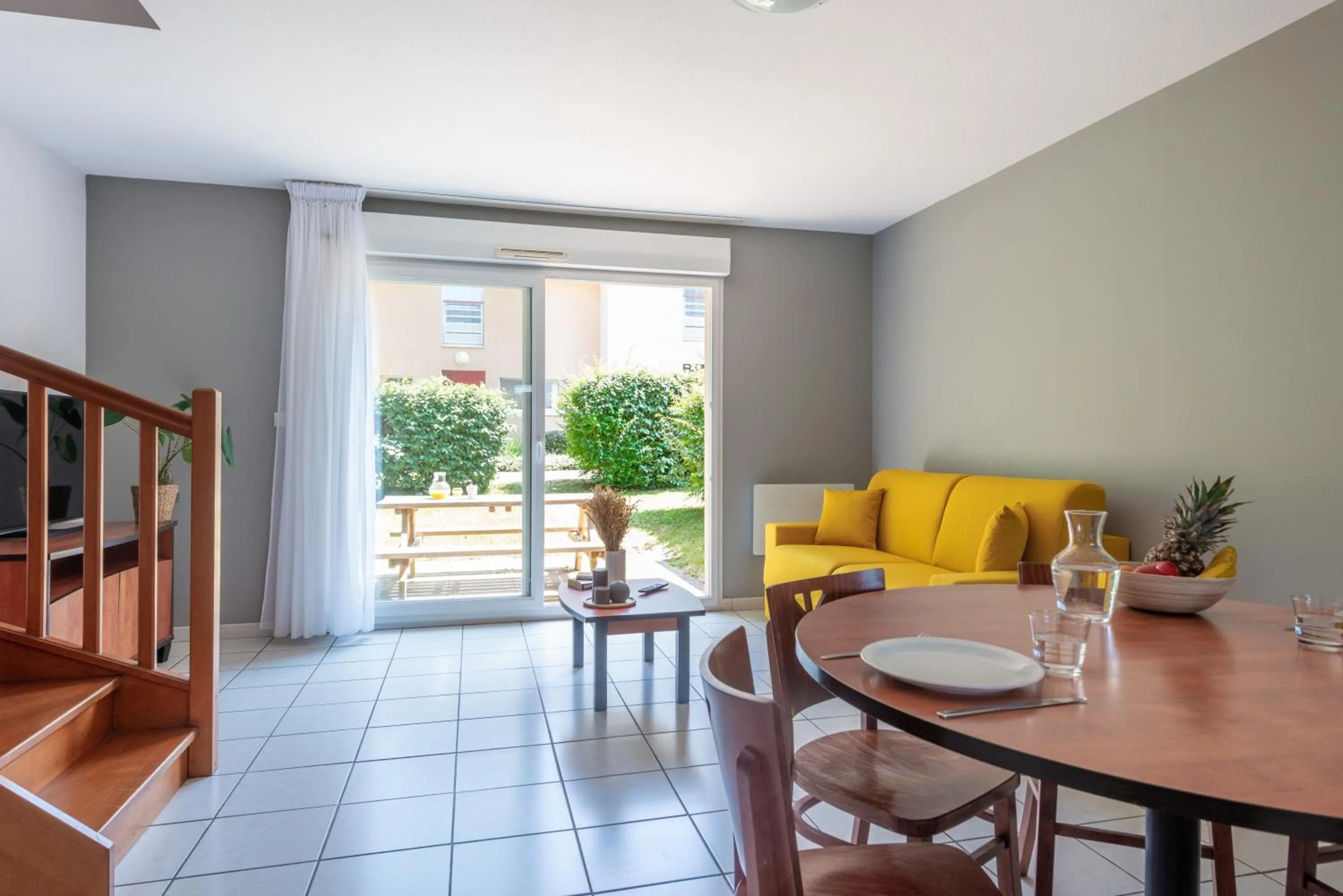 Living room in Comfort Aparthotel Nantes La Beaujoire