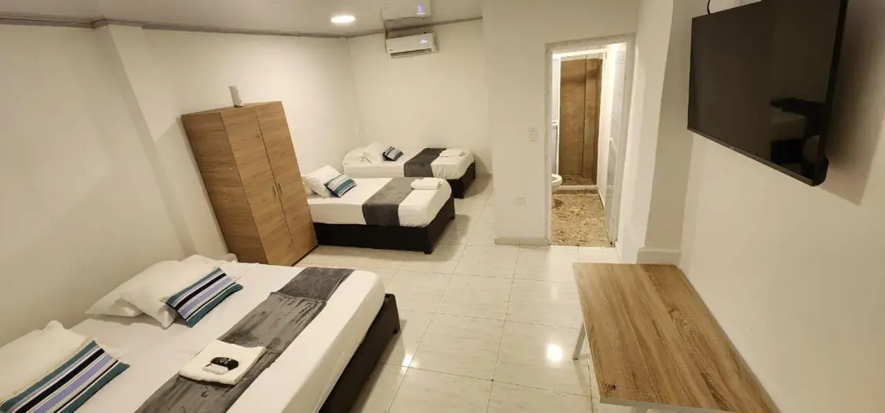 Quadruple Room - single occupancy in Edificio Regata INN Quadruple Room - single occupancy in Edificio Regata INN