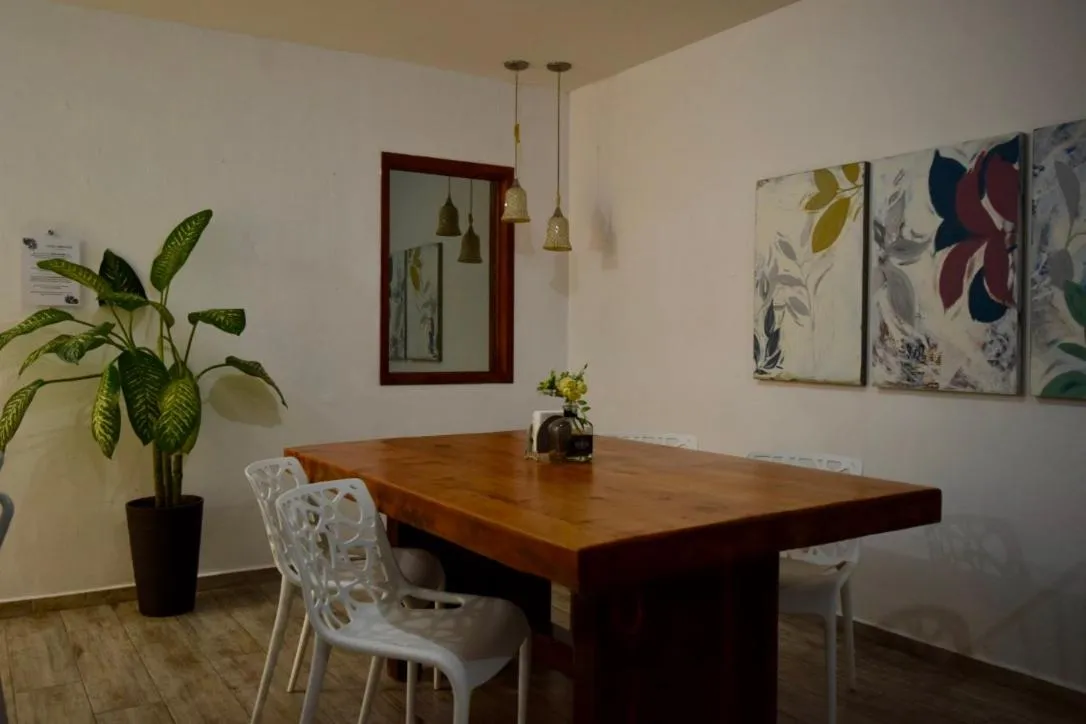 Decorative detail in Casa Miranda Morelos