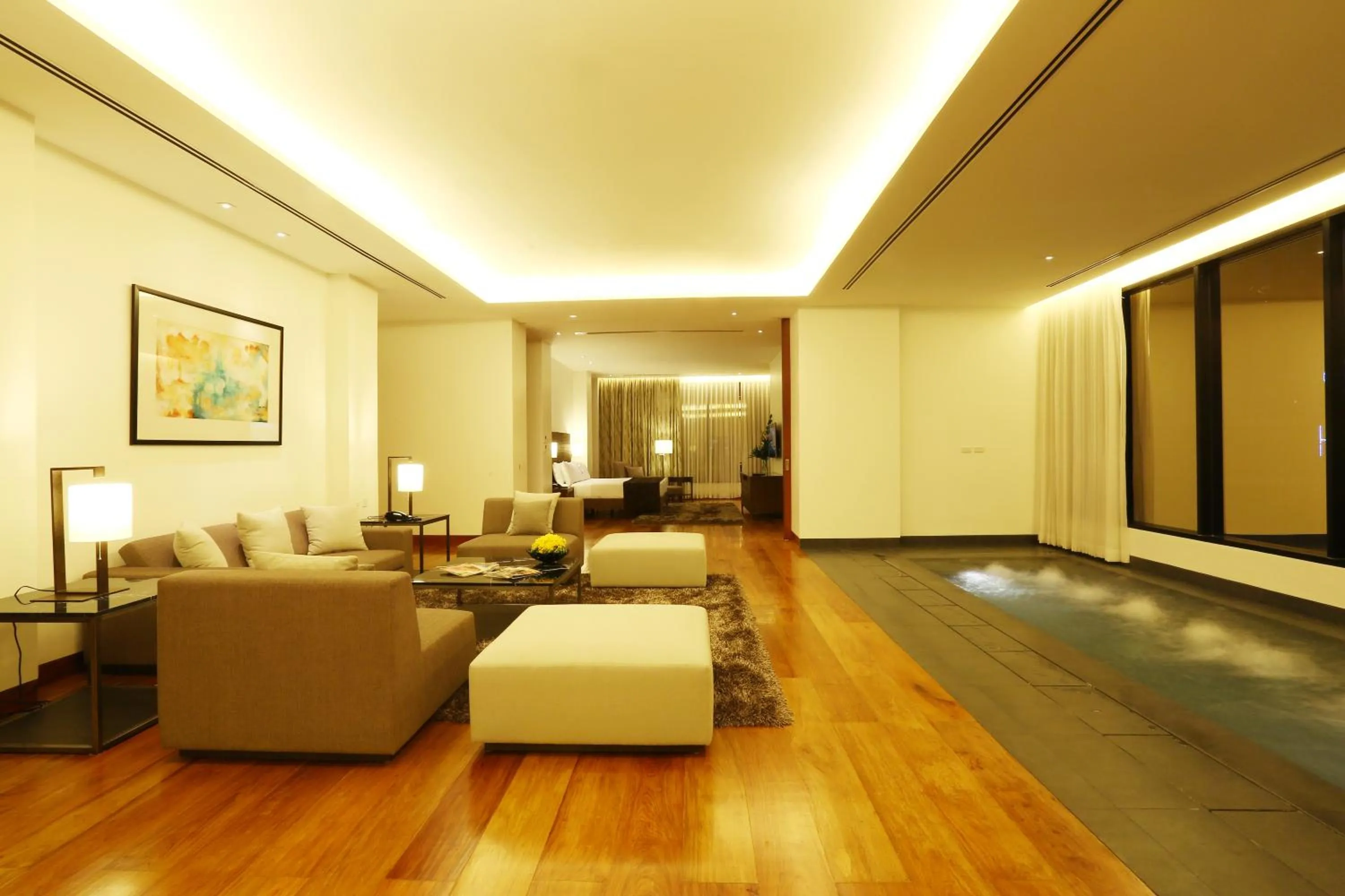 Living room in City Garden Grand Hotel