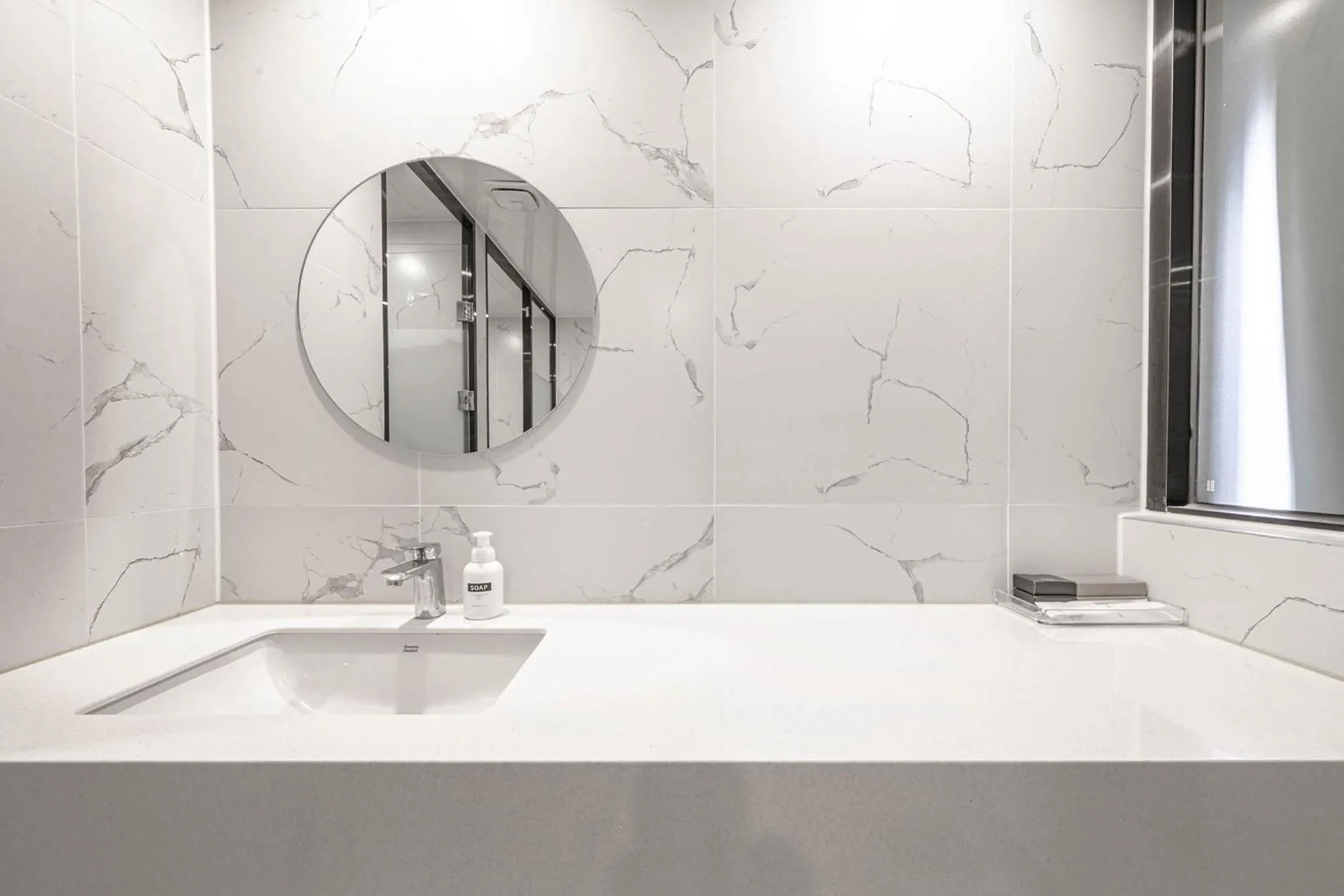 Brown Dot Hotel Hadan